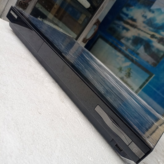 Samsung HT-E5200 2.1Ch 500watts 3D Smart Home Theater Machine Head - London Used