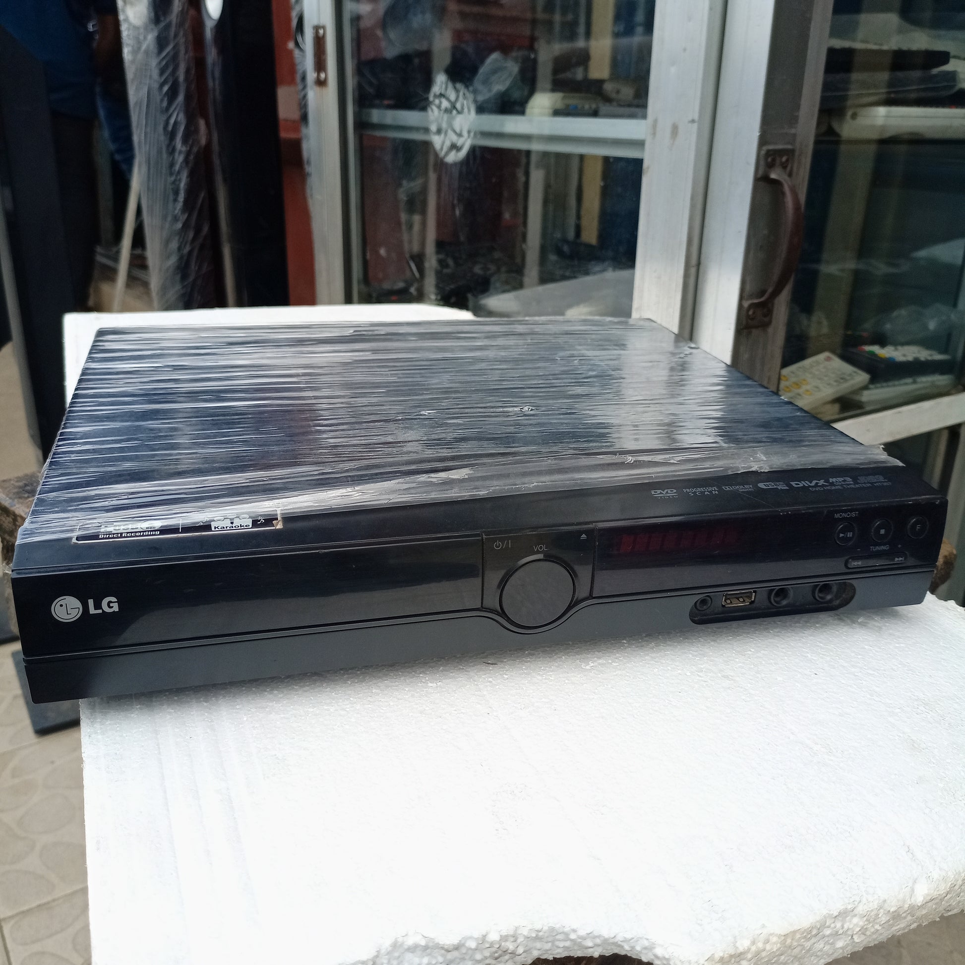 LG HT357SD 300Watts DVD Home Theater Machine Head - London Used