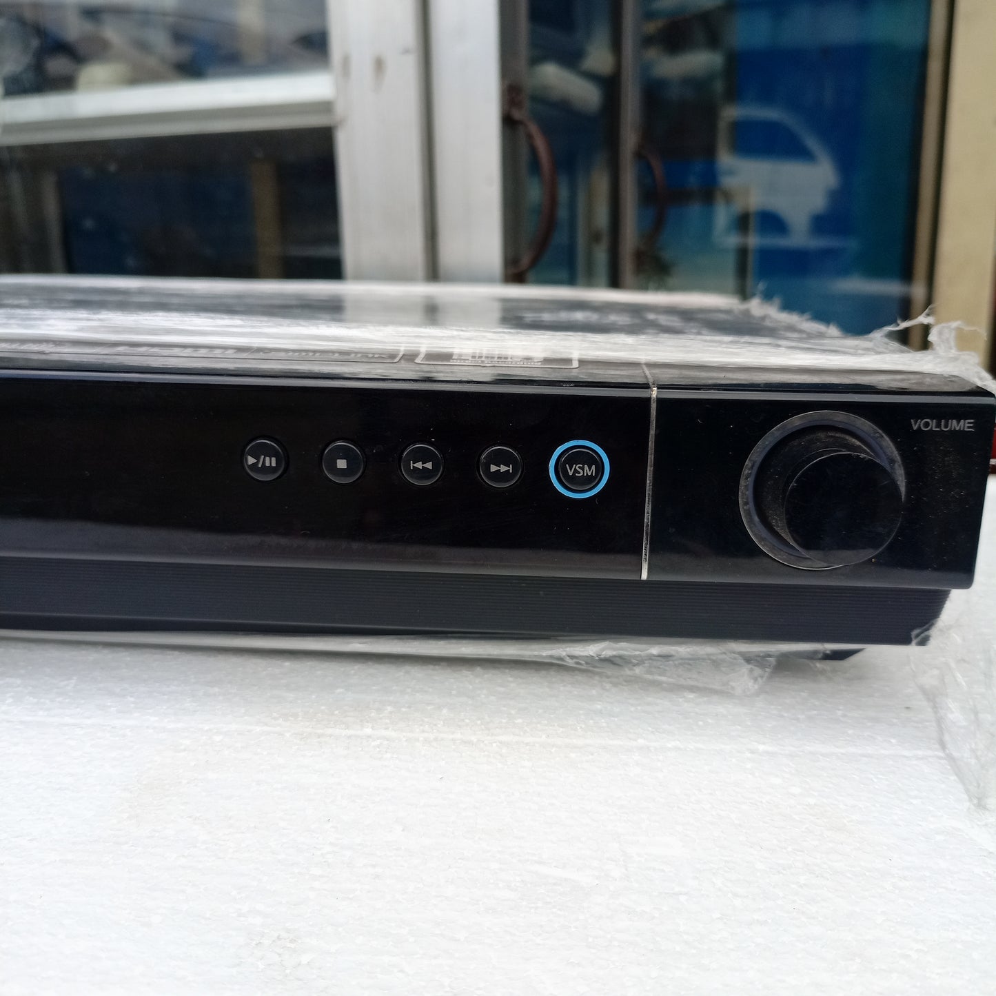 LG HT554 500Watts DVD Home Theater Machine Head - Button and Control View