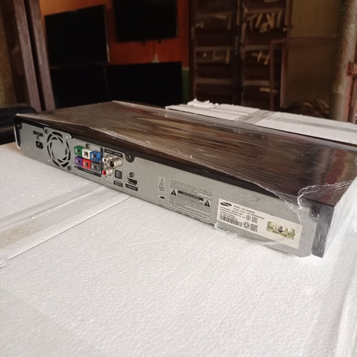 Samsung HT-J5150HK 5.1Ch 1000watts Smart Blu-ray 3D Home Theater Machine Head - Back View