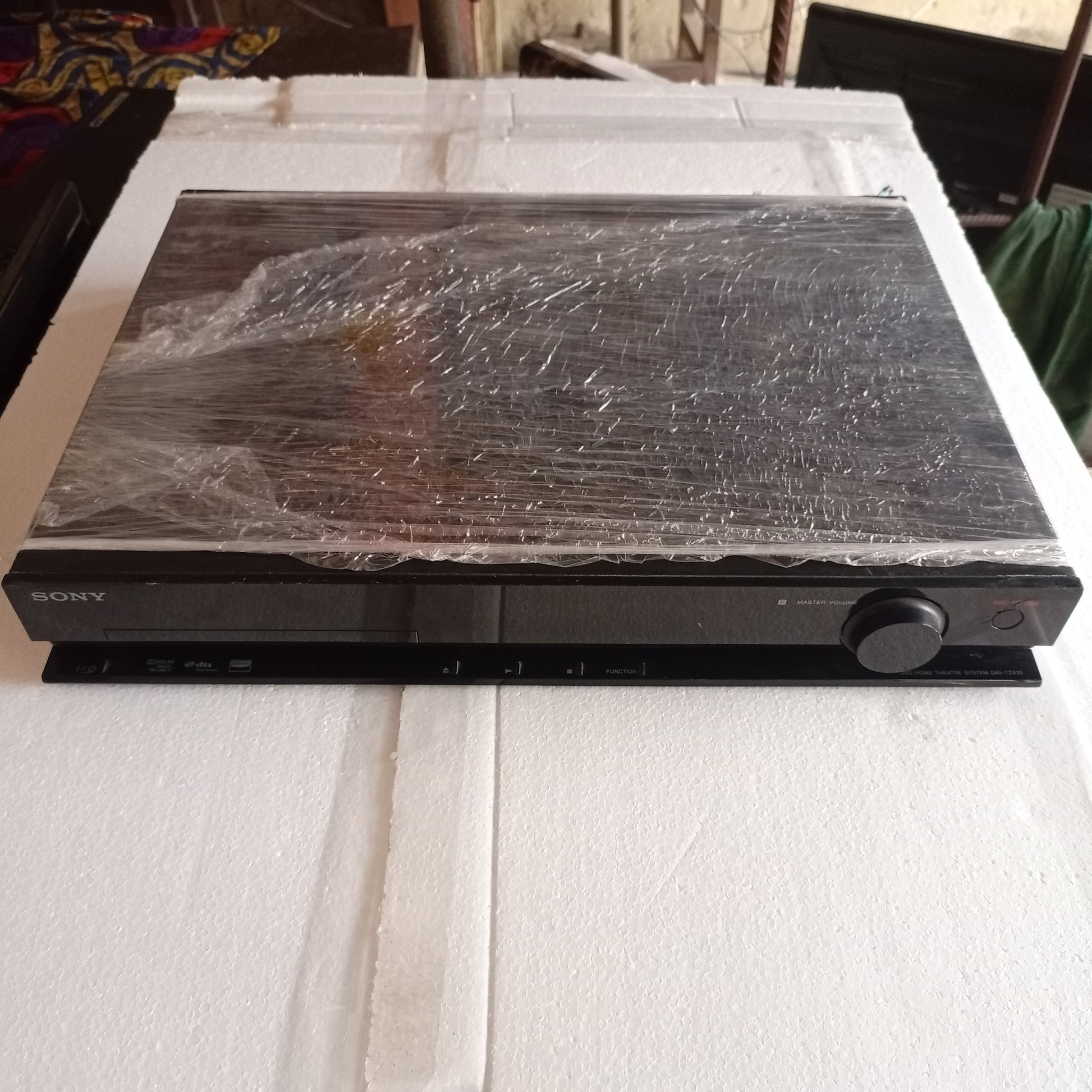 Sony HBD-TZ510 5.1Ch 600 Watts DVD Home Theater Machine Head - Top View