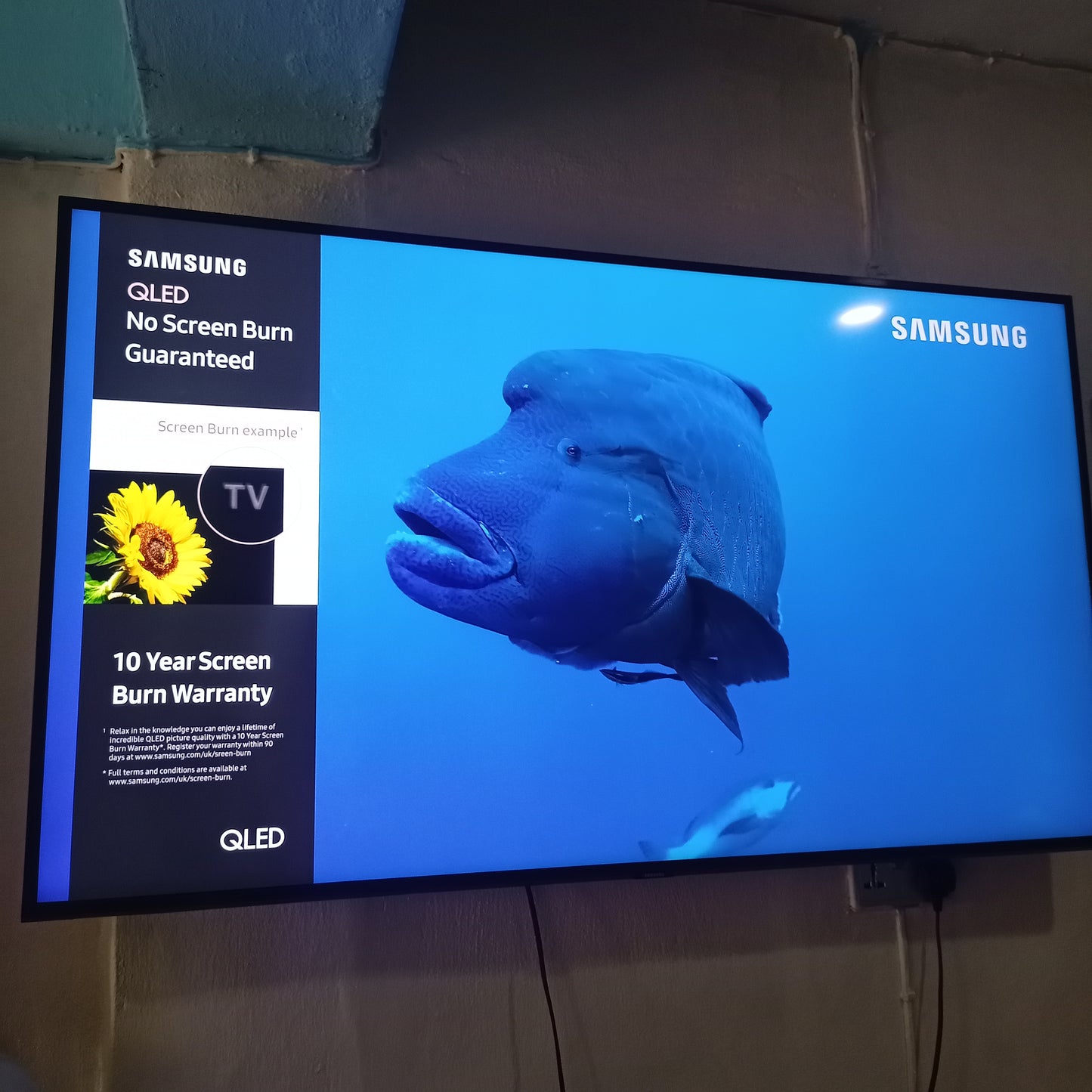 SAMSUNG 55 Inch QLED 55Q60R Certified True 4K UHD HDR Smart TV (2019 model) - UK Used