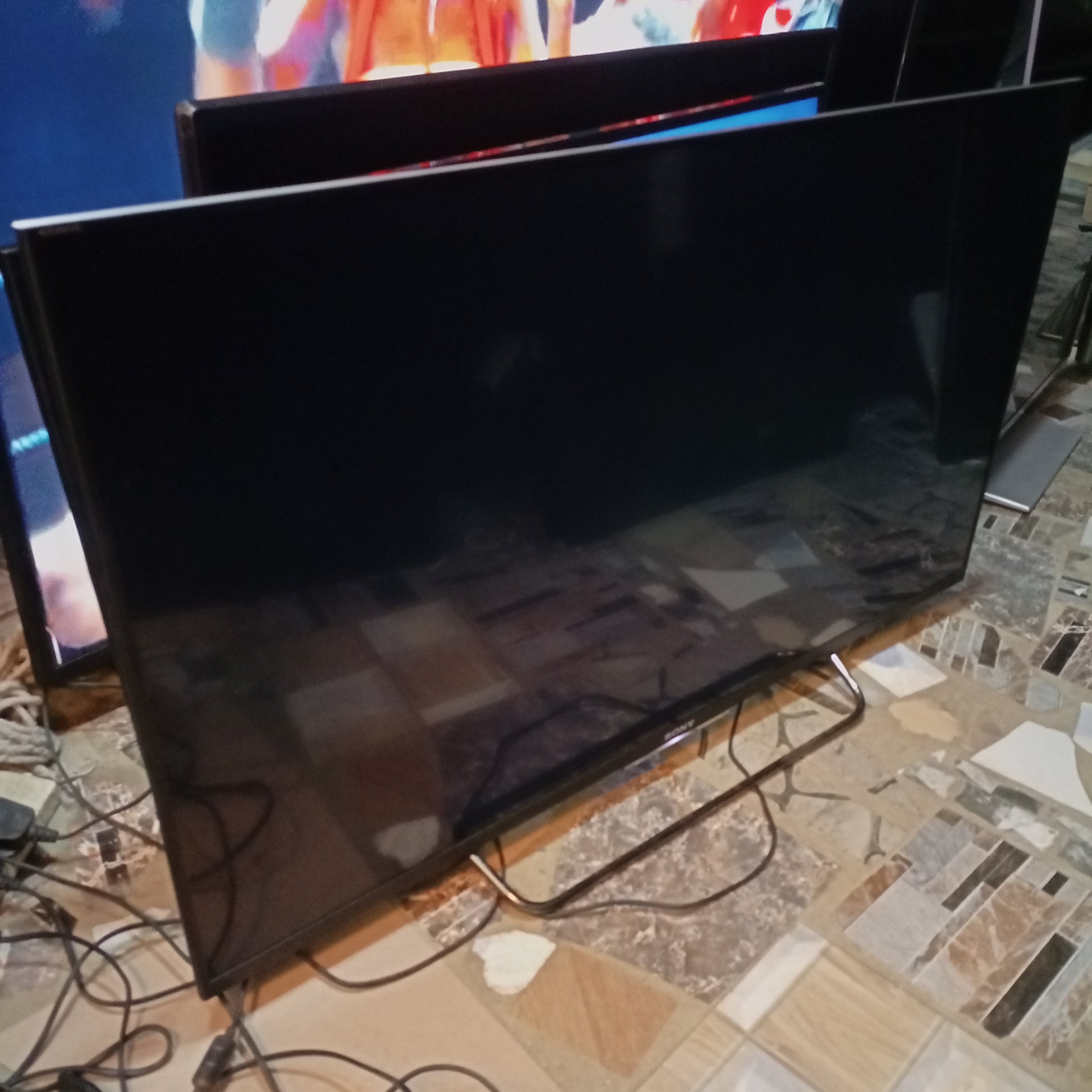 Sony BRAVIA 43 Inch KDL-43W800C Series Full HD Android Smart TV + Built-in Bluetooth - UK Used