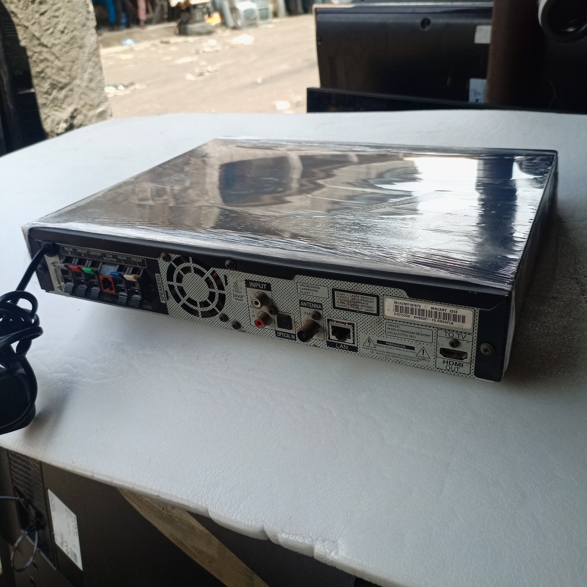 LG BH6530T 1000Watts 3D Blu-ray SMART DVD Home Theater Machine Head - Back View