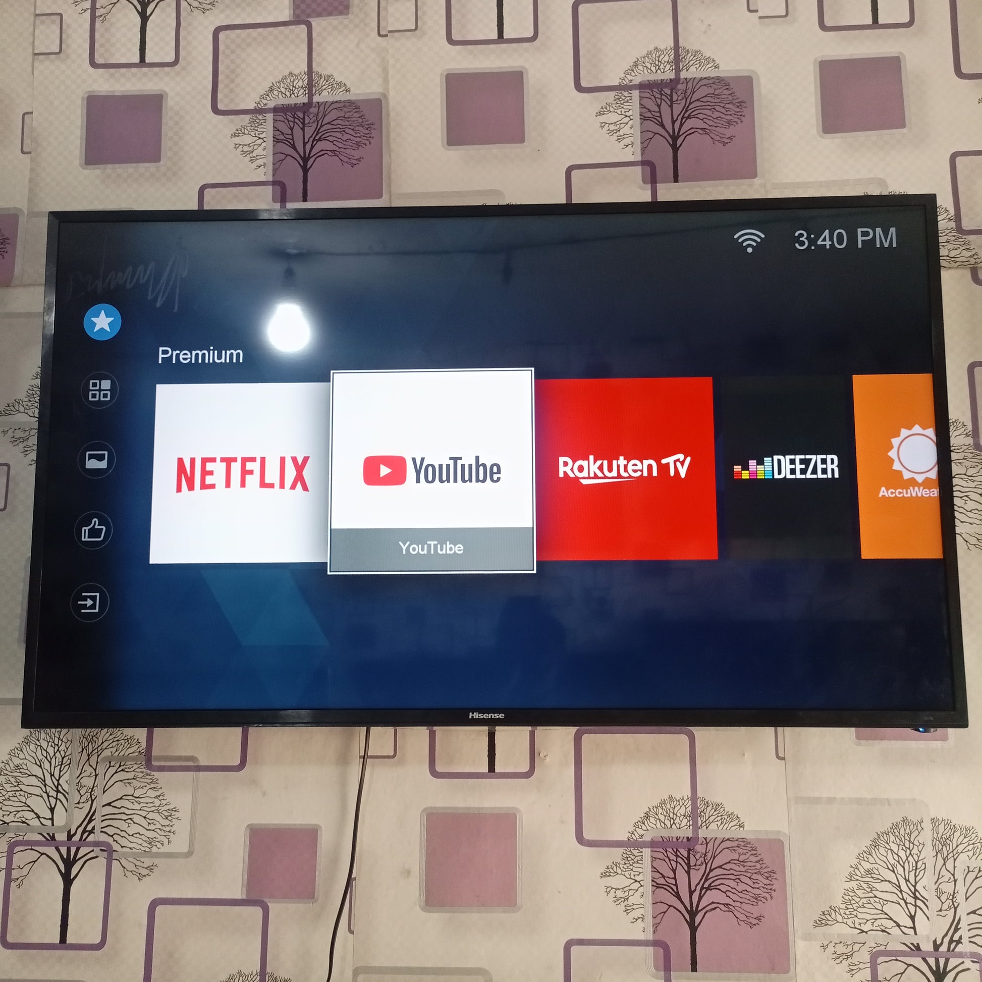 Hisense 49 inch VIDAA Smart 4K UHD LED TV (Anyview) - London Used