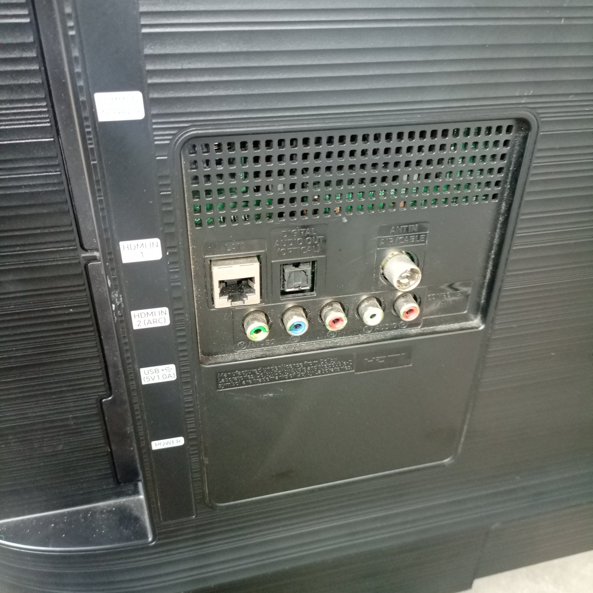 SAMSUNG 32 Inch UE32T4300 Series 2020 Active HDR Smart Apple TV - Back Board View