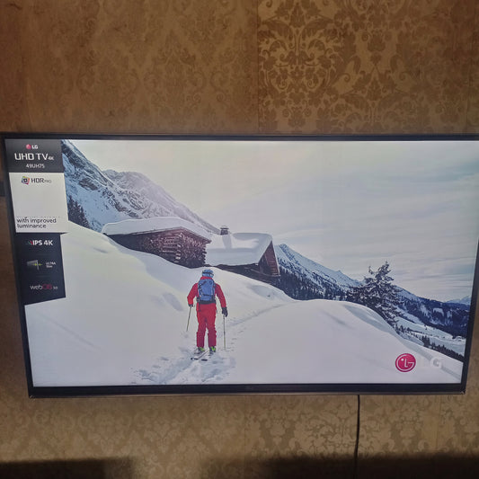 LG 49 Inch 49UH750V webOS 4K UHD IPS Smart LED TV - UK Used