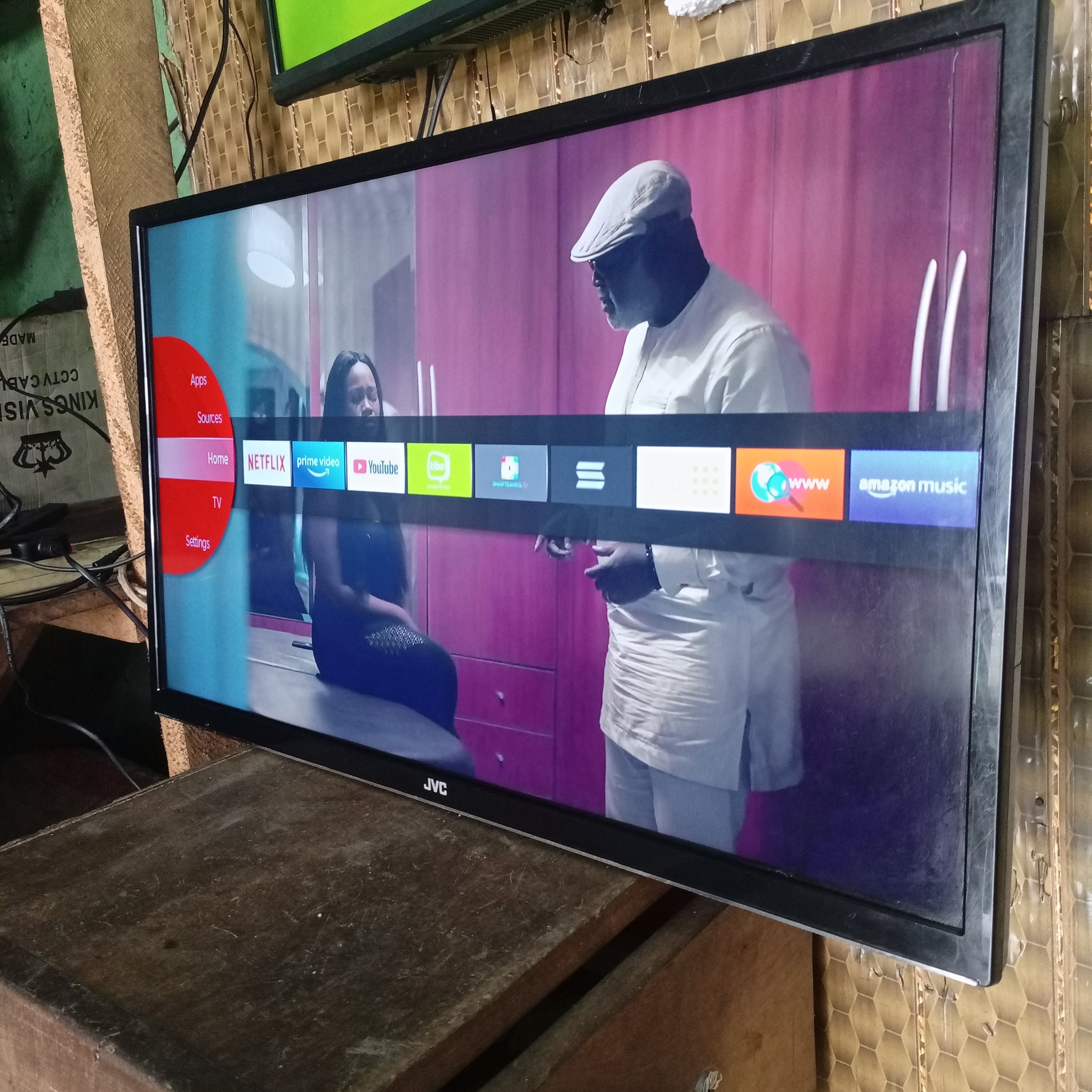 JVC 32 Inch LT-32C690 Built-in WiFi Smart Full HD LED TV (Netflix, YouTube) - Foreign Used
