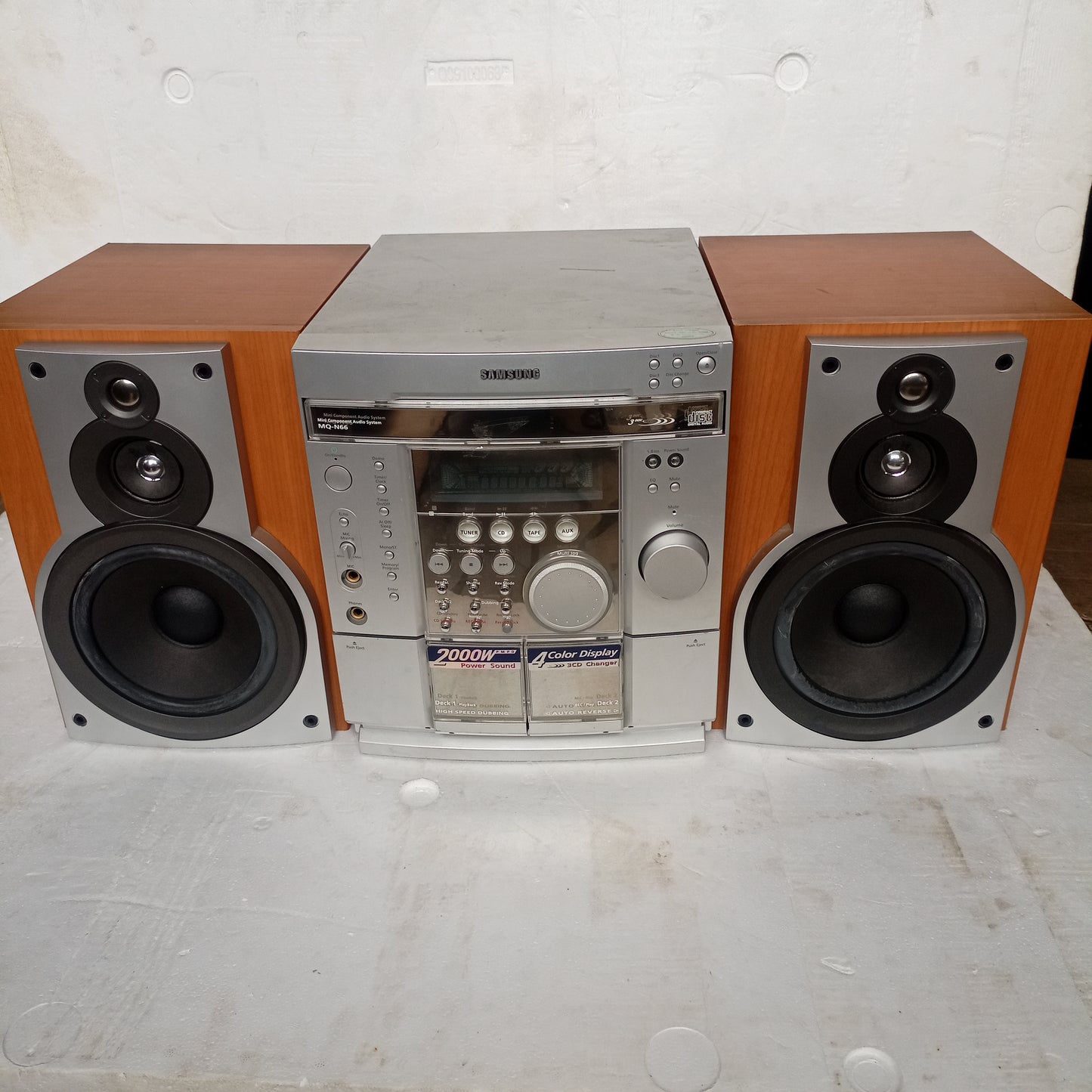 Samsung MQ-N66 2000W Stereo CD Mini-Component Audio System - Foreign Used