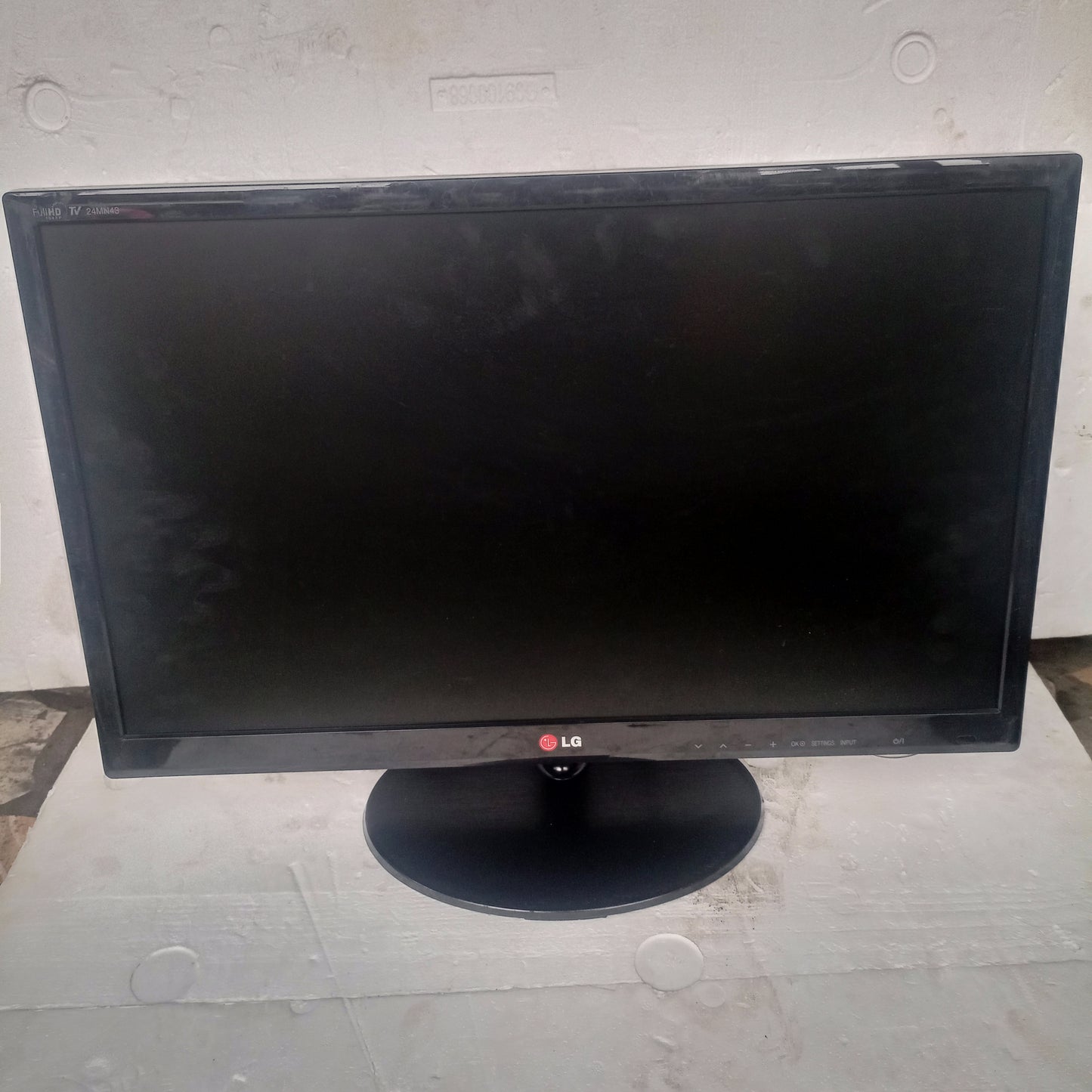 LG 24 Inch 24MT45D-PZ Full HD LED TV - Front View