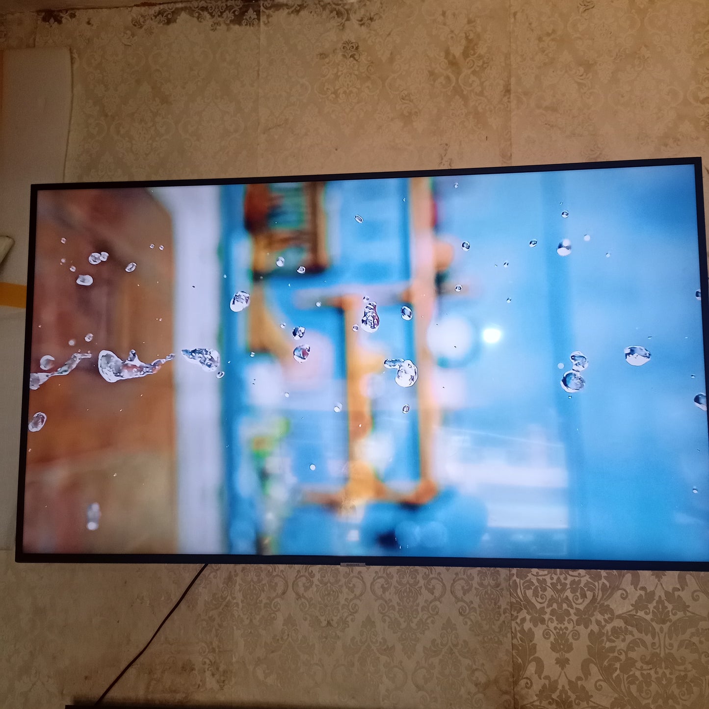 SAMSUNG 55 Inch UE55RU7020 Series 7 Smart 4K UHD HDR10+ Apple TV - UK Used
