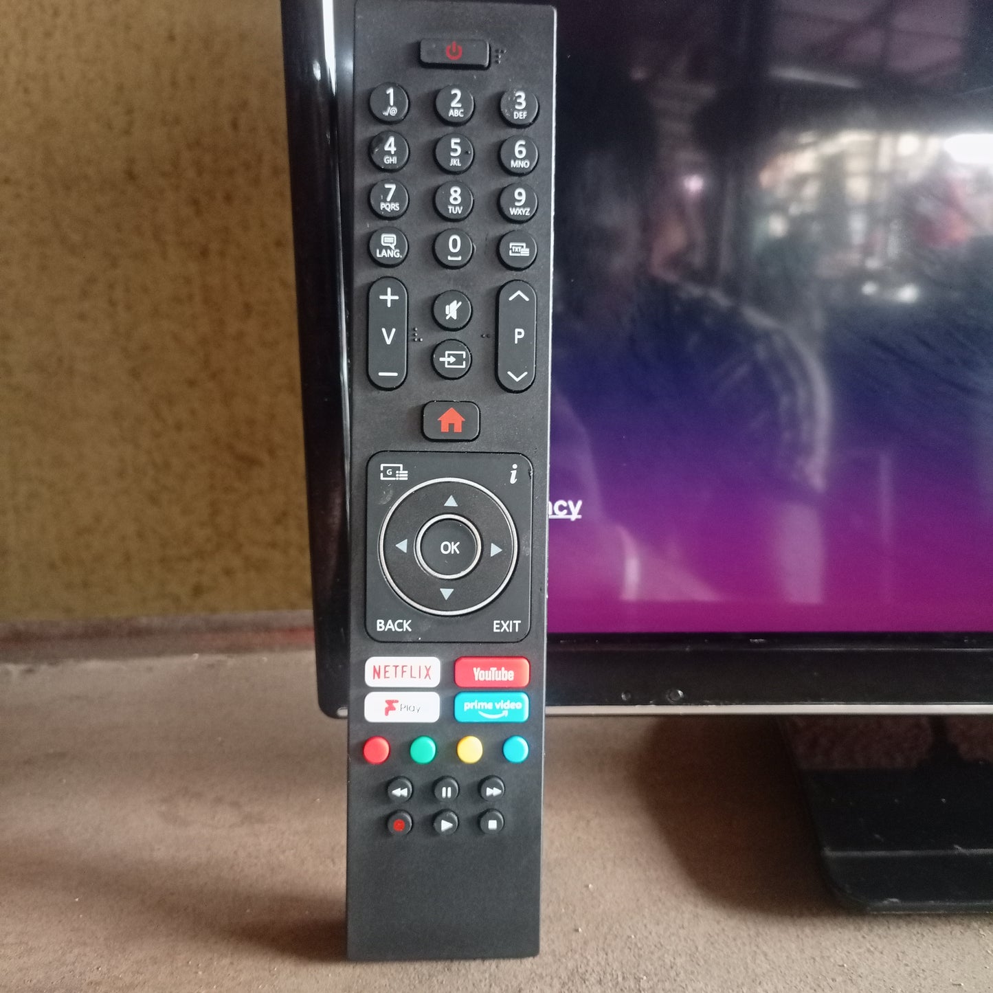 JVC 24 inch LT-24C685 Smart Full HD LED TV (DVD Combo) + Built-in WiFi - Remote control