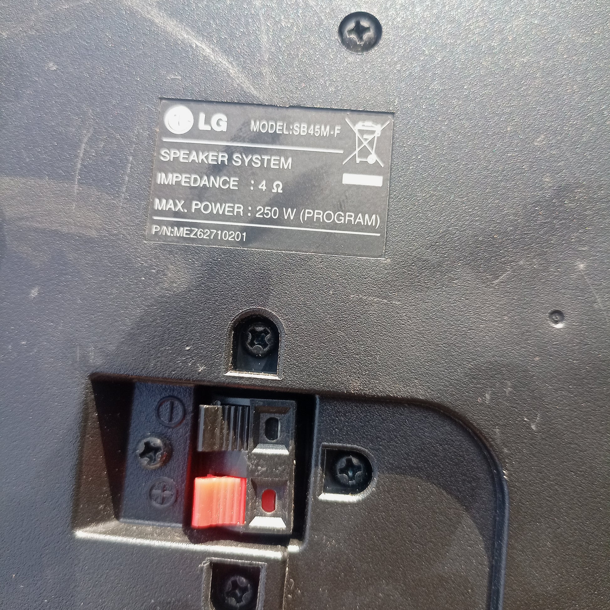 LG SB45M-F 4 ohms Dual Surround Speakers - model sticker