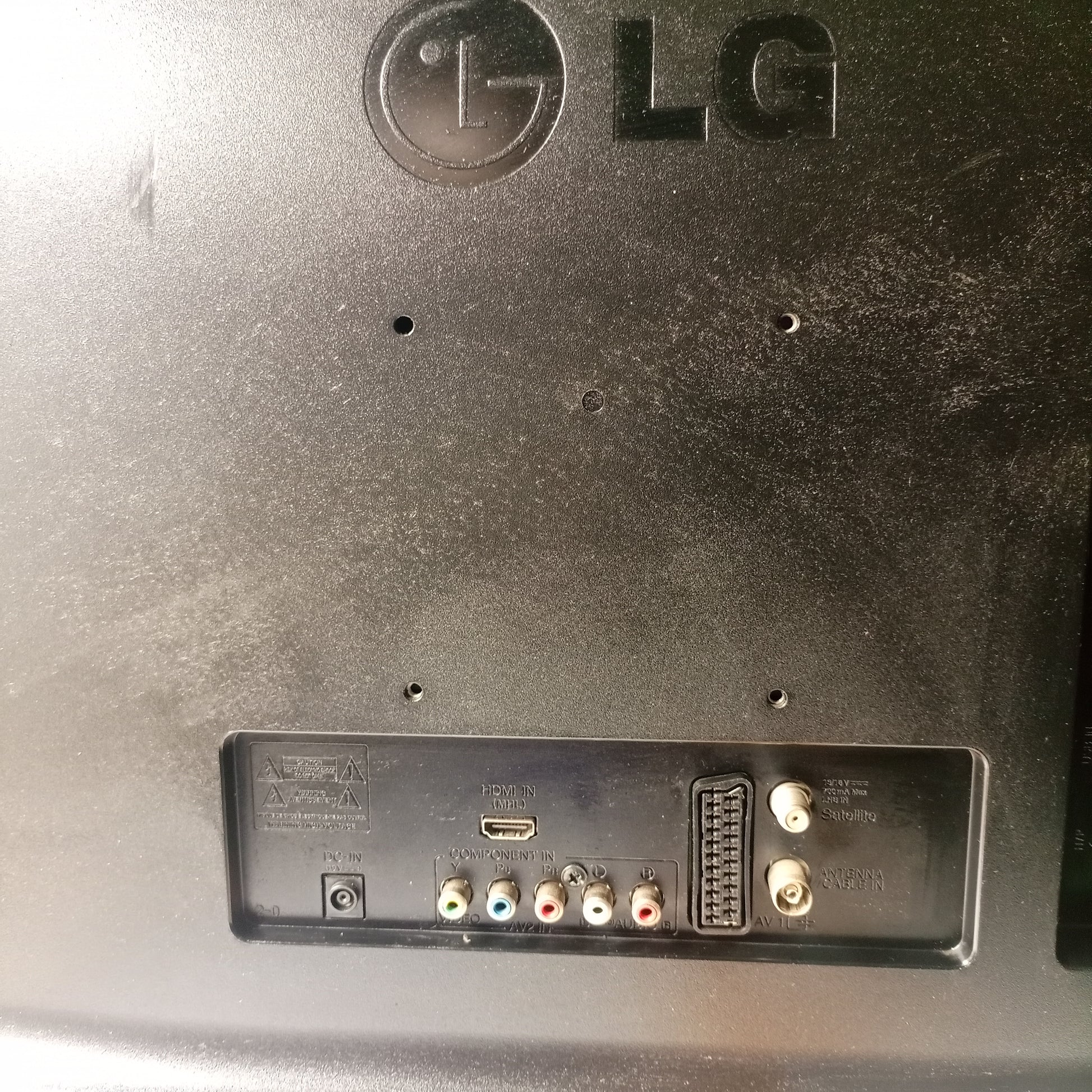 LG 28 Inch 28LB450U Full HD 1080p Satellite LED TV (DC-19V) - Closer Back View