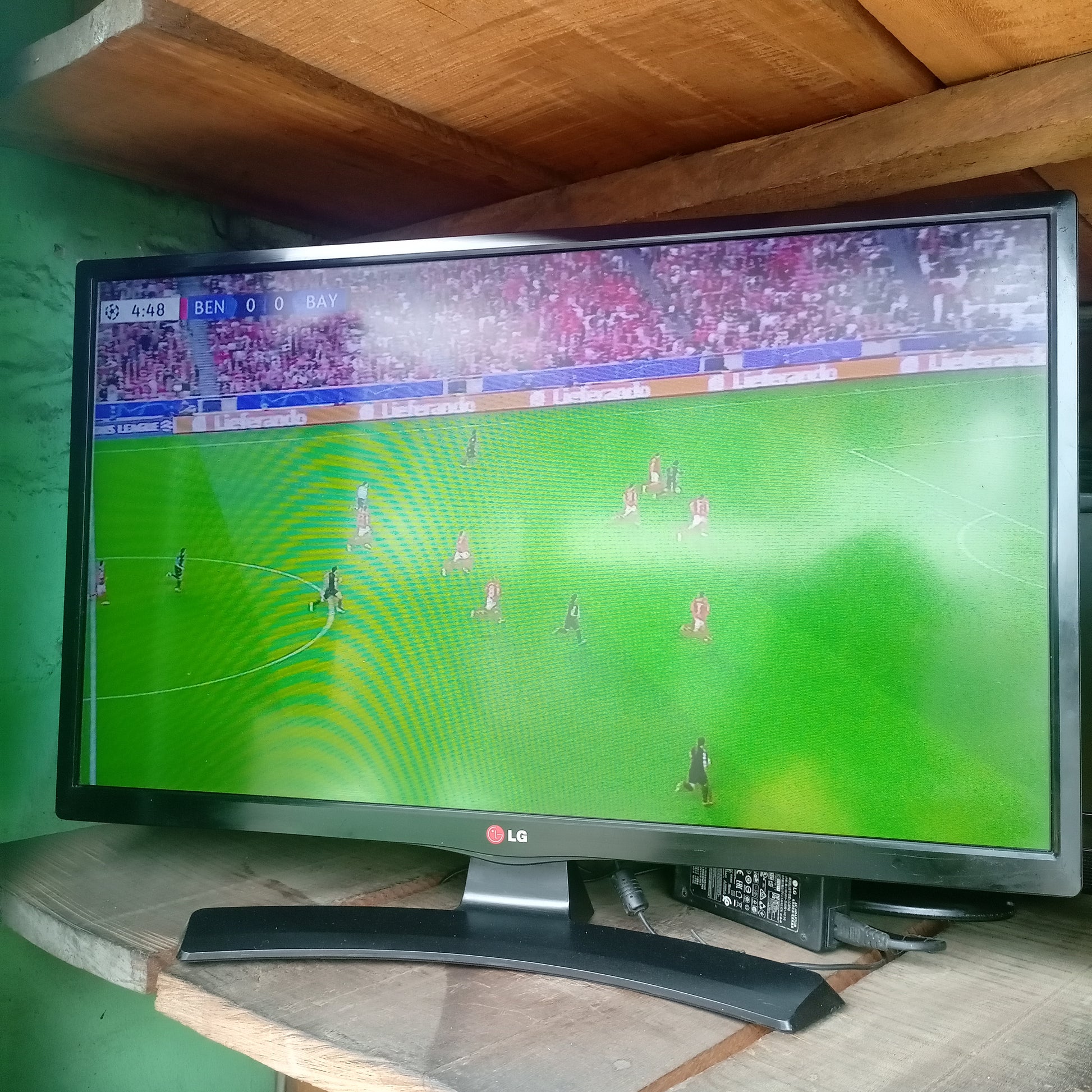 LG 28 Inch 28LB450U Full HD 1080p Satellite LED TV (DC-19V) - London Used