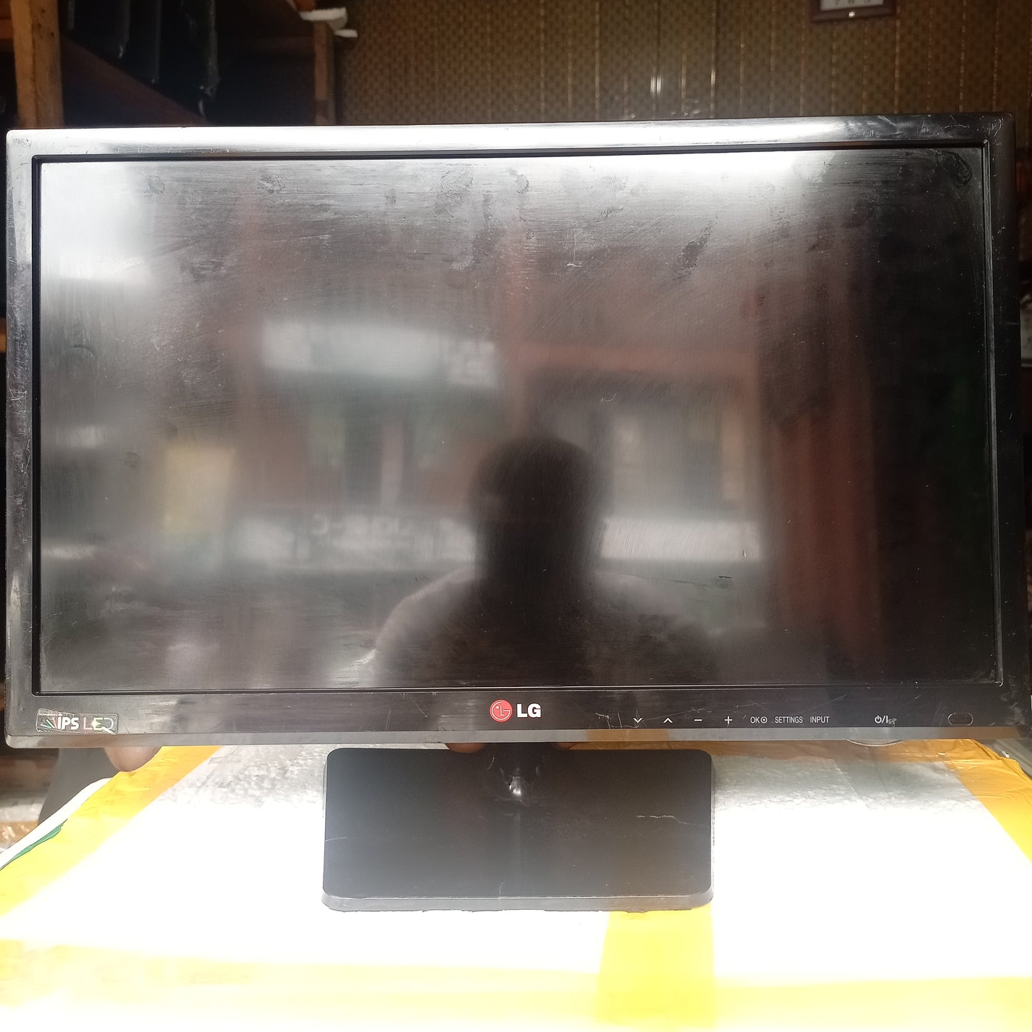 LG 22 Inch 22MA33D-PZ Full HD LED TV (DC-19V Powered) - Front View