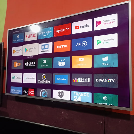 Philips 49 Inch 49PUS6401 6000 Series Smart 4K UHD Android LED TV + Ambilight, WiFi & Bluetooth - London Used