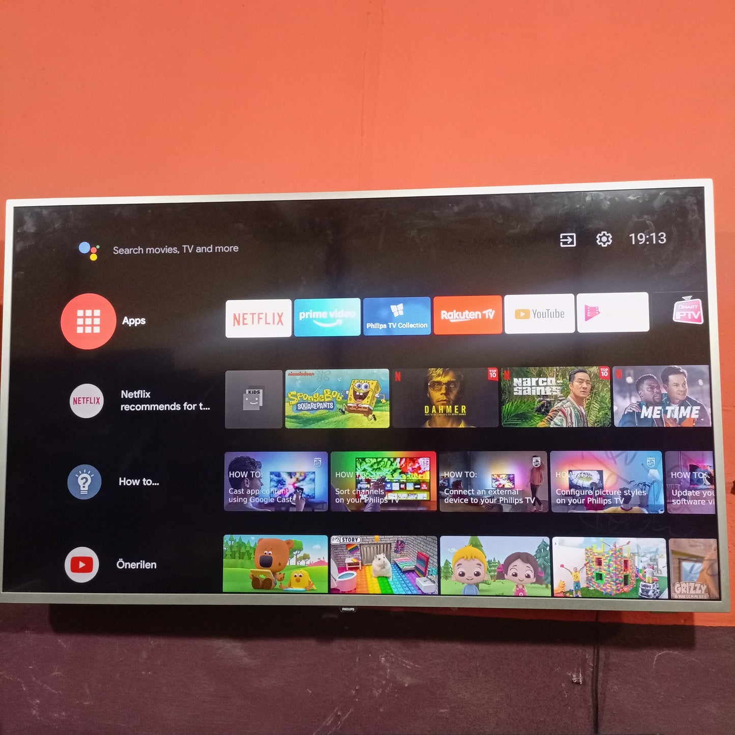 Philips 55 Inch 55PUS6551 Series Smart 4K UHD Android TV + Ambilight, WiFi & Bluetooth - Foreign Used