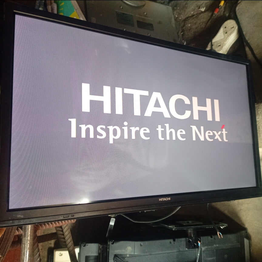 Hitachi 24 Inch 24HE2200U Smart Full HD LED TV (Screen mirroring, Netflix, YouTube) - London Used