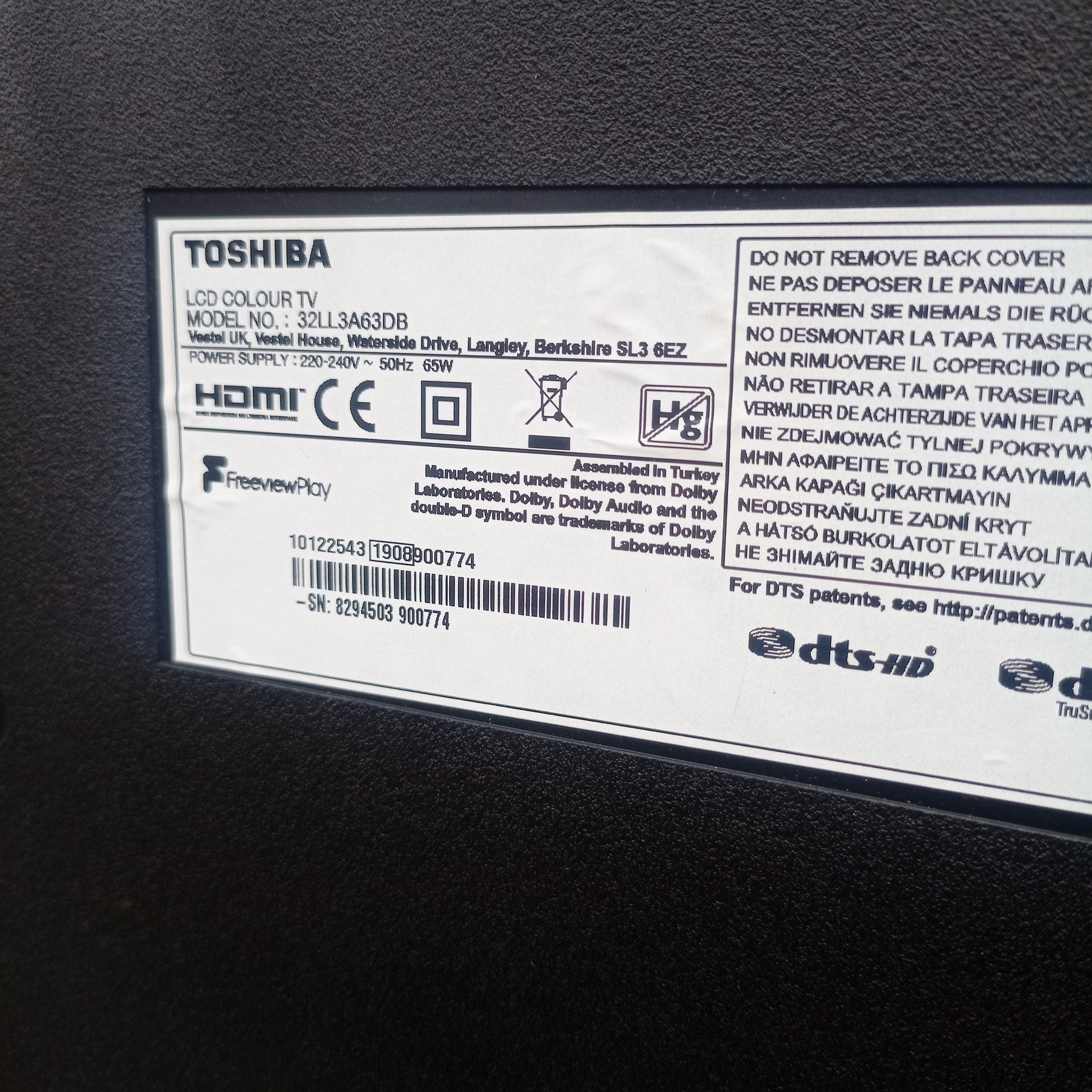 TOSHIBA 32 inch 32LL3A63DB Satellite Smart FHD LED TV + Built-in WiFi & Bluetooth - Model number sticker