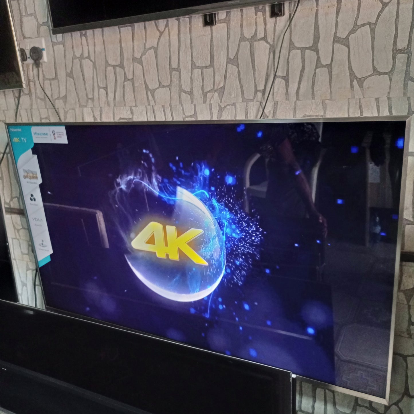 Hisense 58 inch VIDAA Smart 4K UHD LED TV (Built-in WiFi, Miracast) - Foreign Used