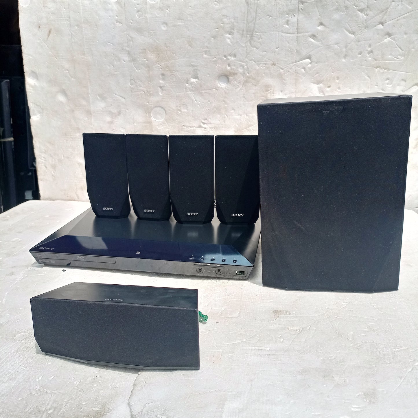 Sony BDV-E2100 5.1Ch Smart Bluetooth Blu-ray 3D DVD Home Cinema System (Netflix, YouTube) - London Used