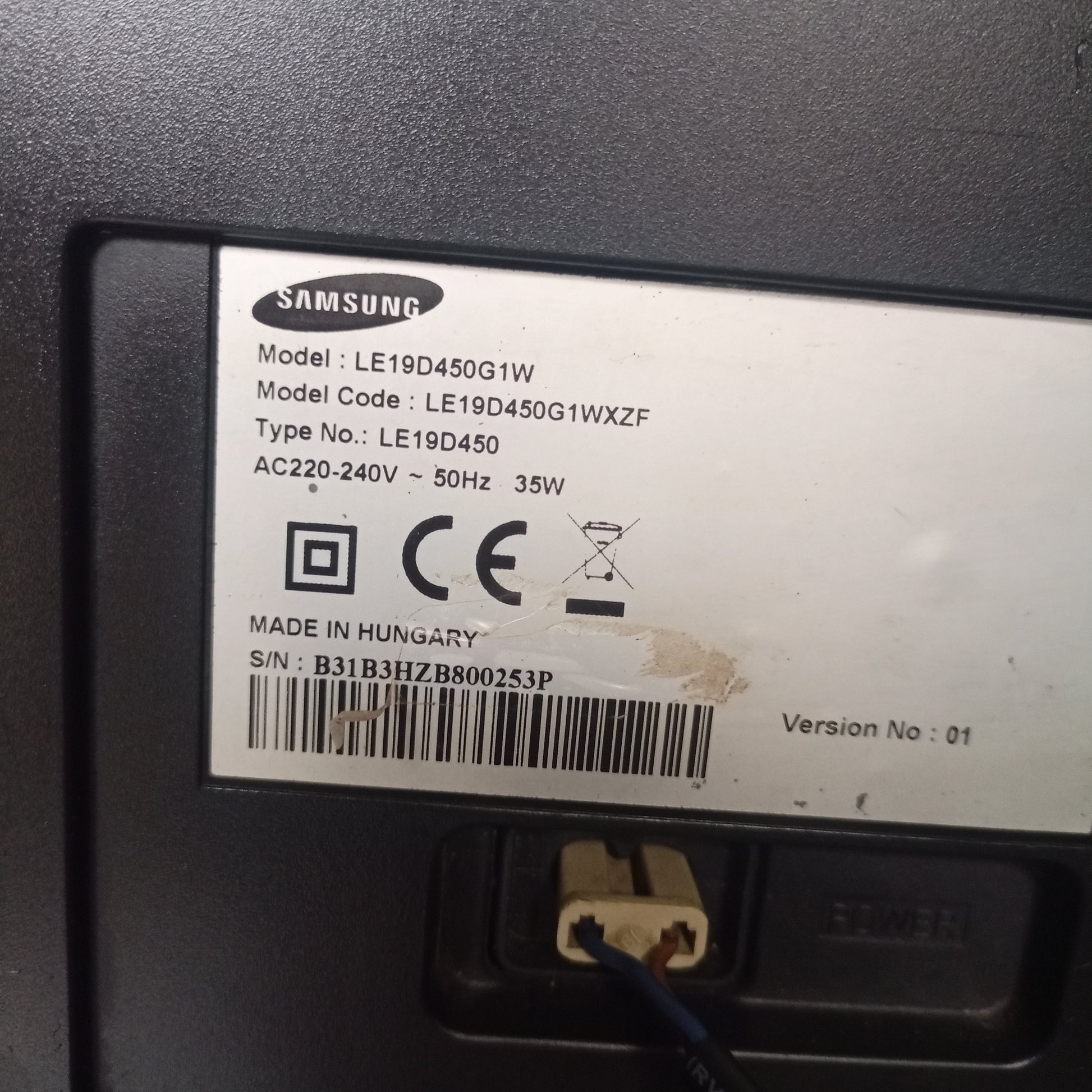 SAMSUNG 19 Inch LE19D450G1W HD Ready LCD TV + USB - London Used