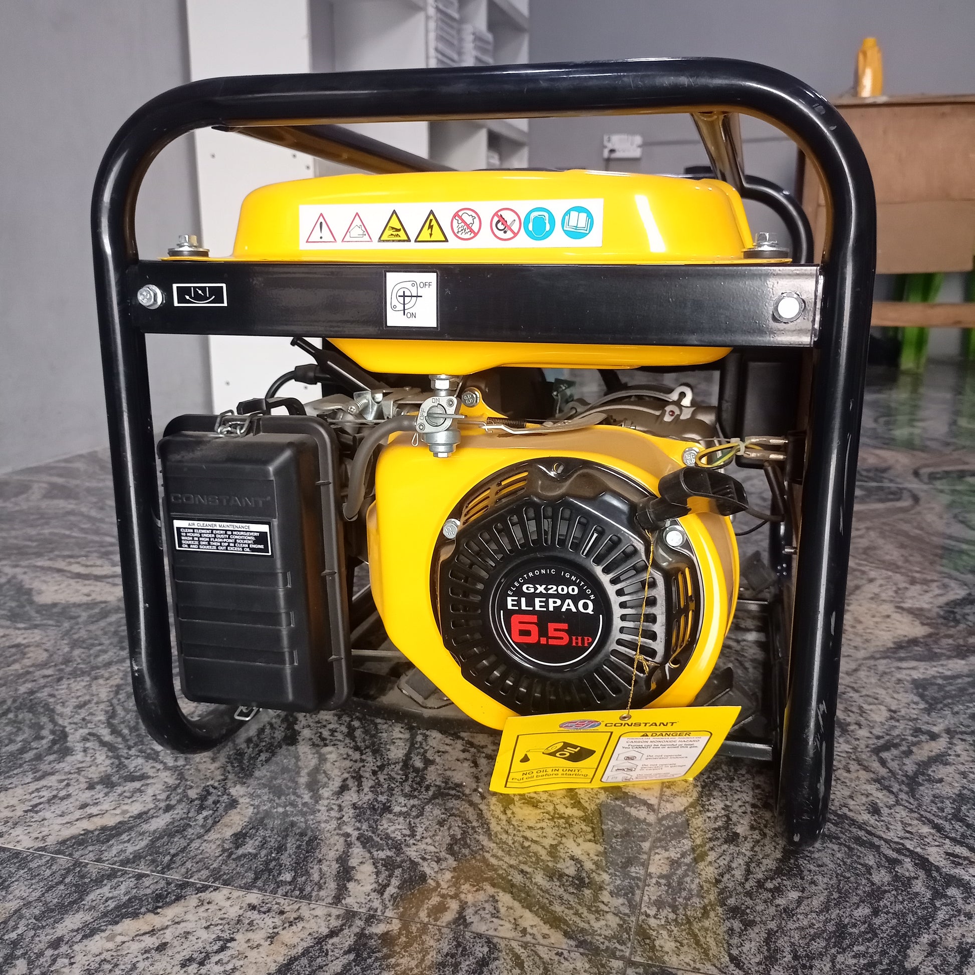 CONSTANT ELEPAQ SV6800 4.8KVA 100% Pure Copper Manual Petrol Generator - Starter and Carburator