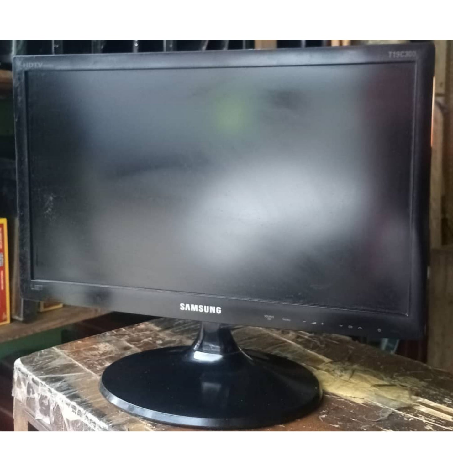 SAMSUNG 19 Inch T19C300 LED TV - London Used
