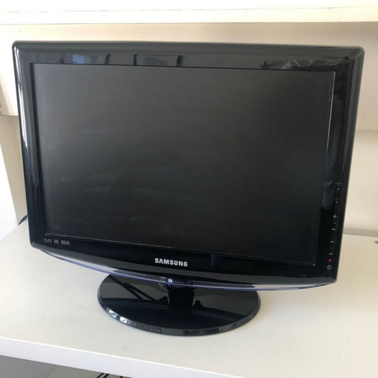 London Used Samsung LE19R86BD 19 inch HD Ready LCD TV