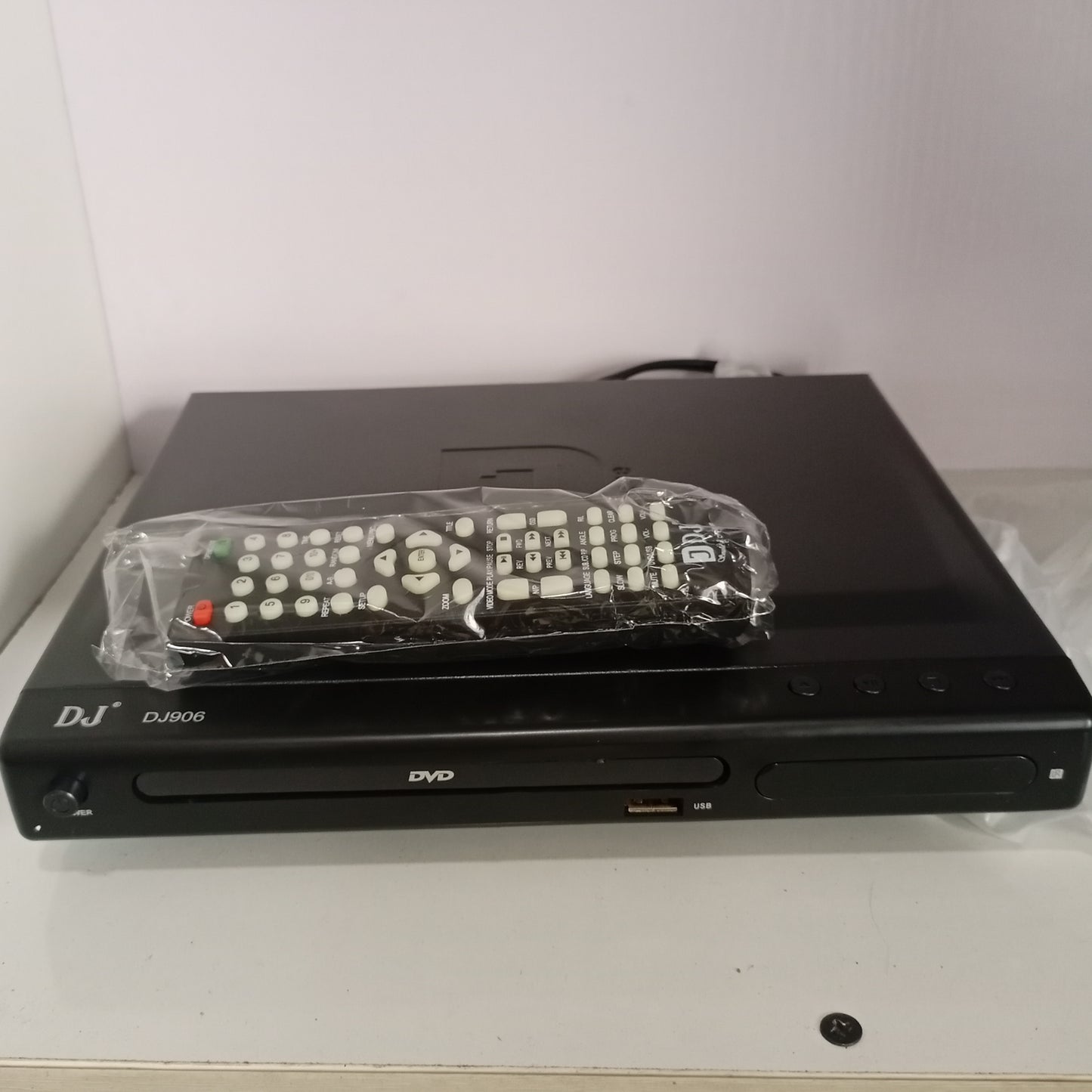 DJACK DJ906 Multi-Playback DVD Player with Last Memory and USB & SD Support