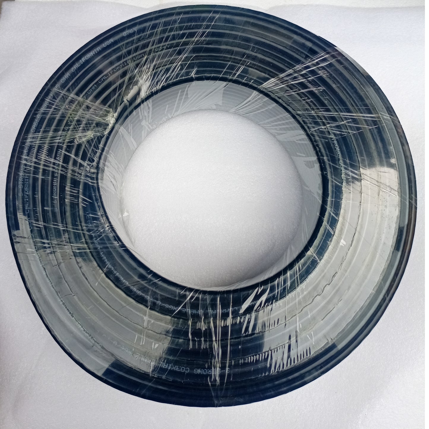 CÂBLE COAXIAL S-STRONG RG6 100 yards + tressage en aluminium 32/0,12