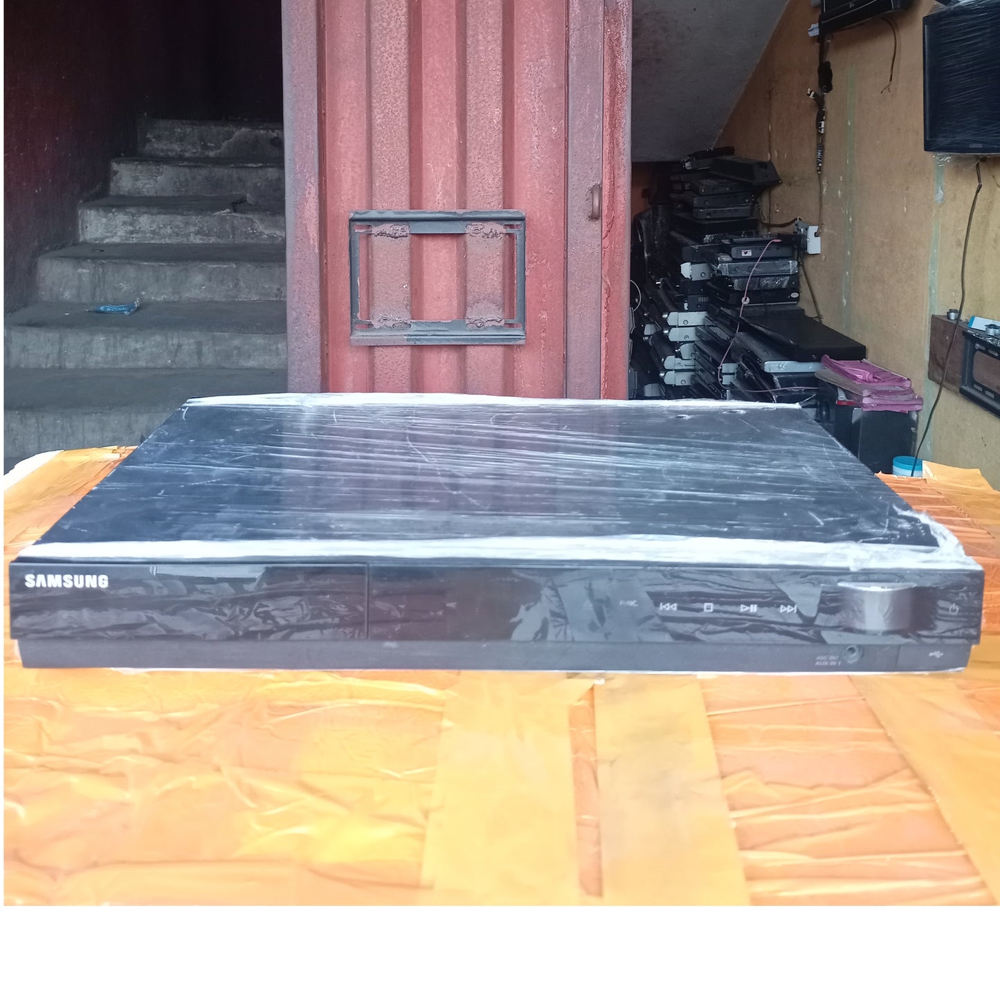 Samsung HT-C550 1000 Watts DVD HOME Theater Machine Head - London Used
