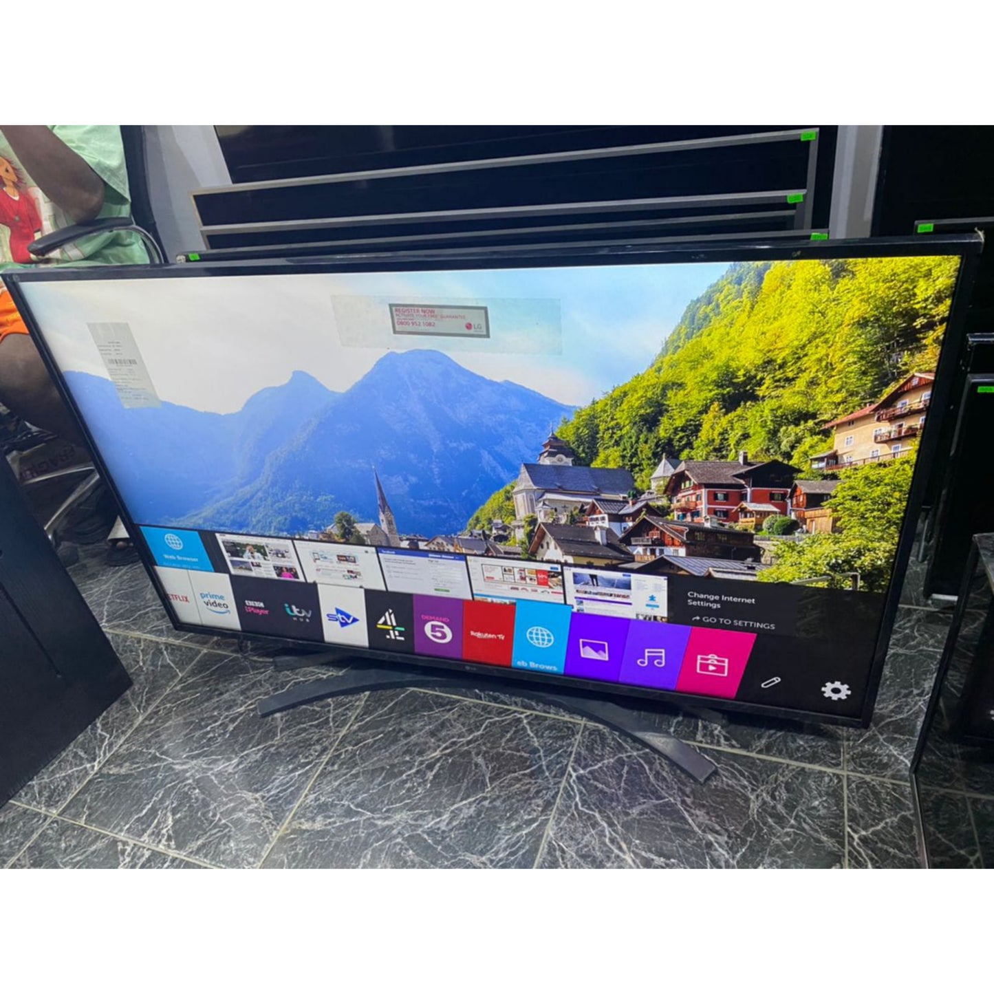 LG 55 Inch 55UK6470 webOS 4K UHD HDR IPS Bluetooth Smart TV - UK Used