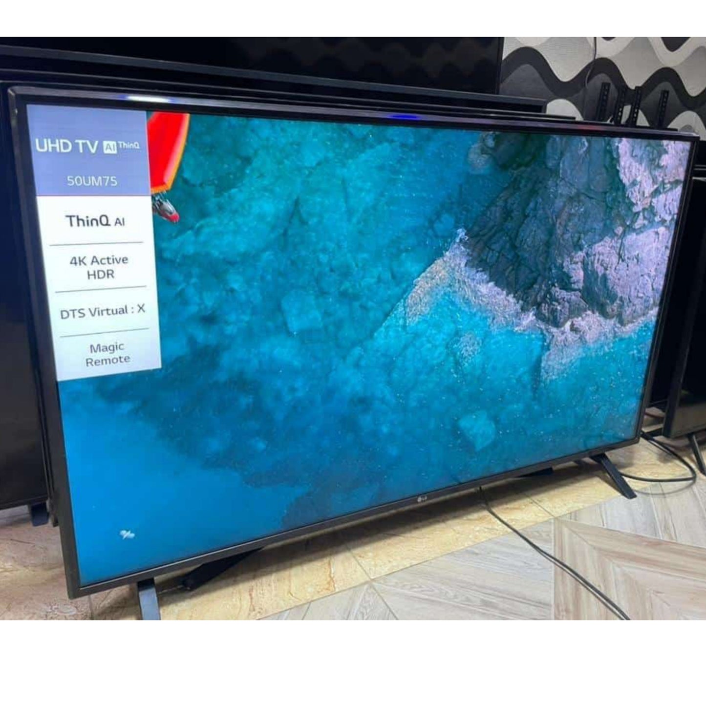 LG 50 pouces série 50UM7000 Thinq AI webOS 6.0 Smart 4K UHD Active HDR TV avec Bluetooth, Miracast, AirPlay 2 - Utilisé au Royaume-Uni