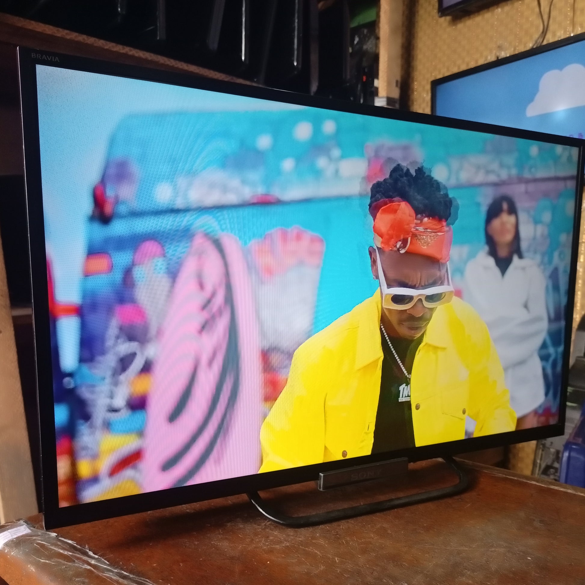 Sony BRAVIA 32 Inch Full HD LED TV - London Used