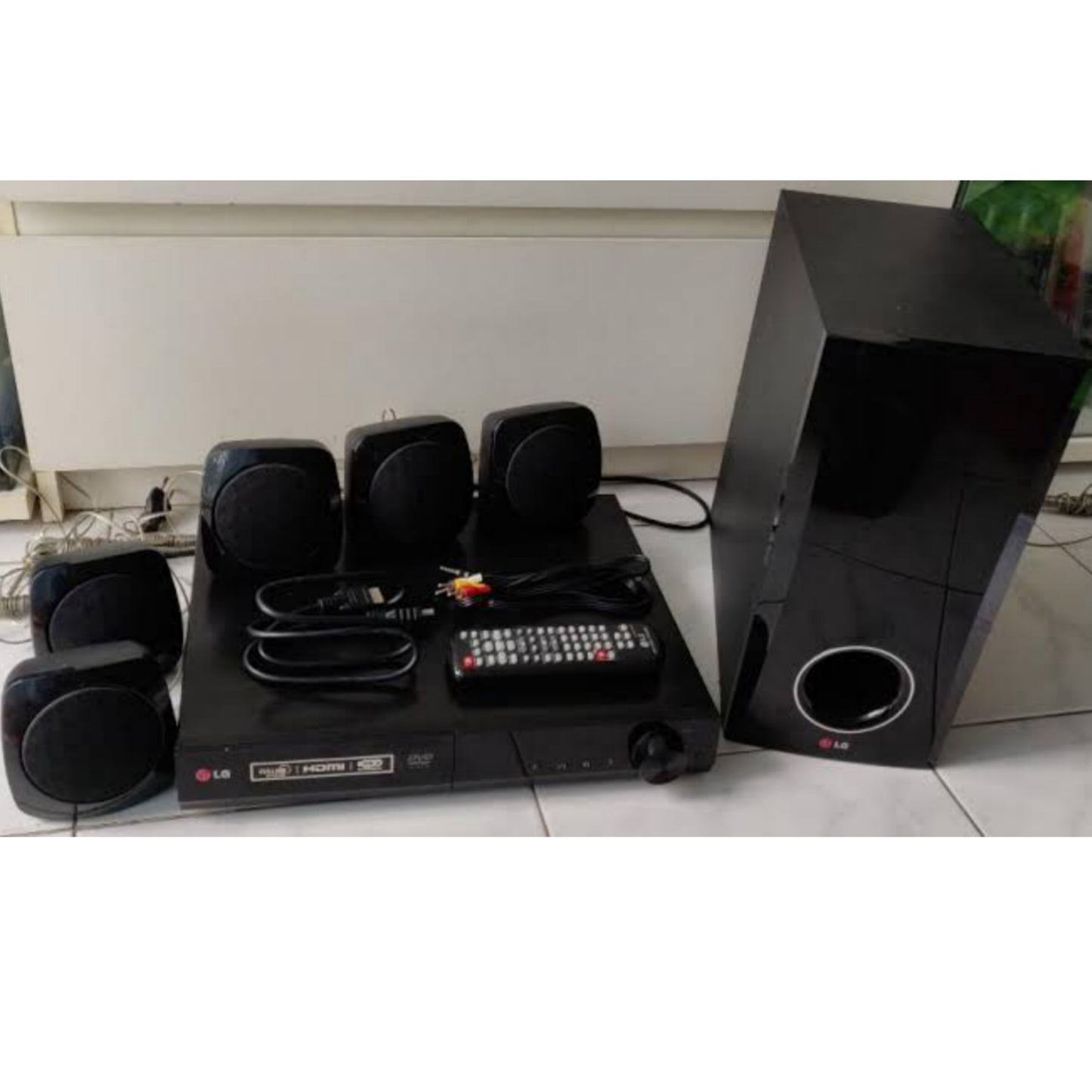 LG DH4130S 5.1Ch 330W DVD Home Cinema System - Foreign Used