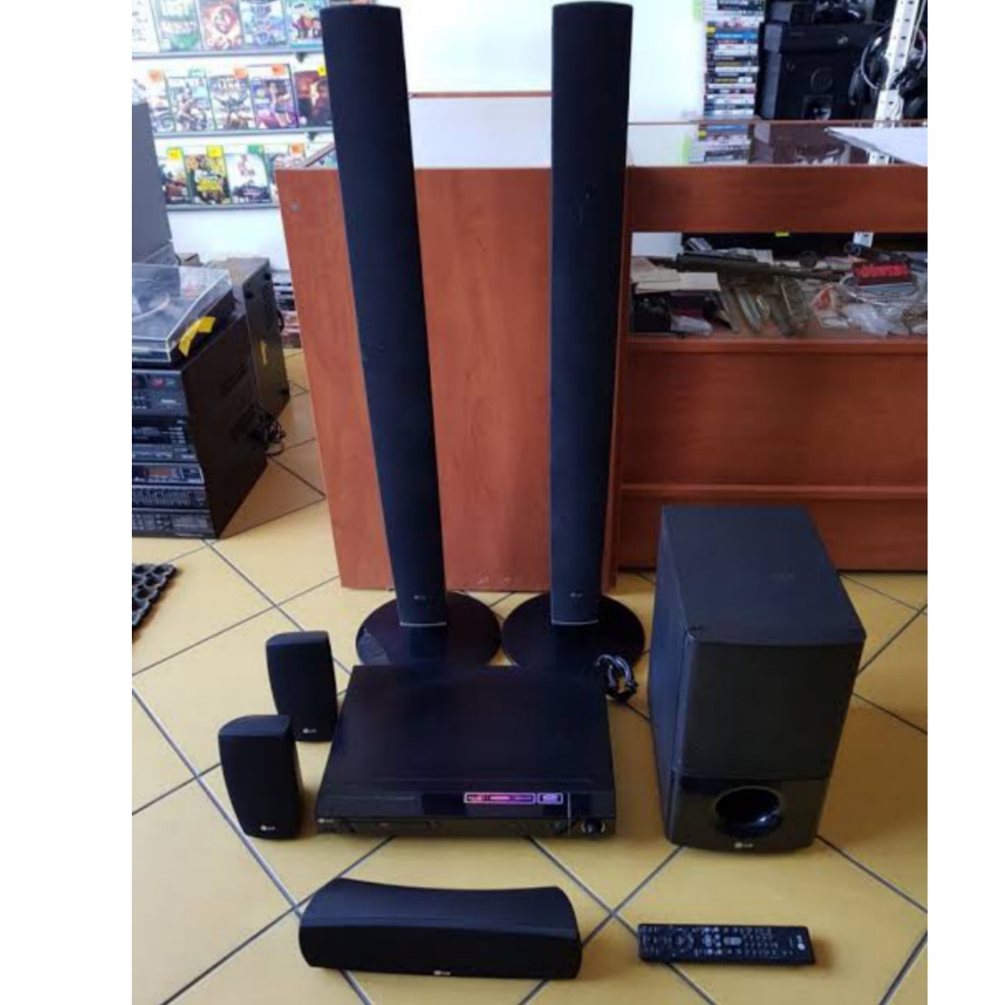 LG HT554PH 5.1Ch 500W Tower DVD Home Theater System - Foreign Used