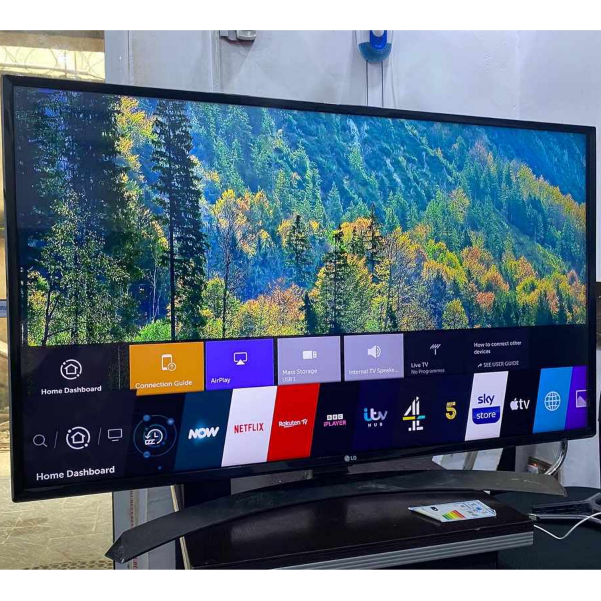 LG 50 Inch 50UK6470 webOS 4K UHD IPS Bluetooth Smart TV - UK Used