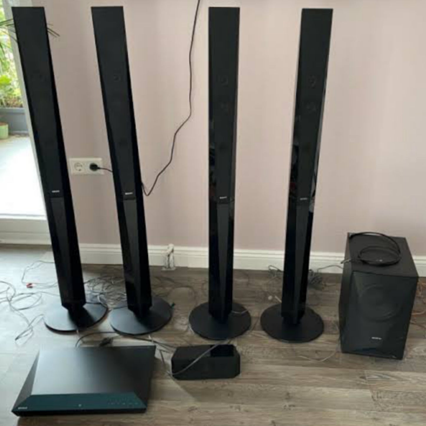 Sony BDV-E6100 5.1Ch 1000W Smart Bluetooth Blu-ray 3D Tallboys DVD Home Cinema System - London Used