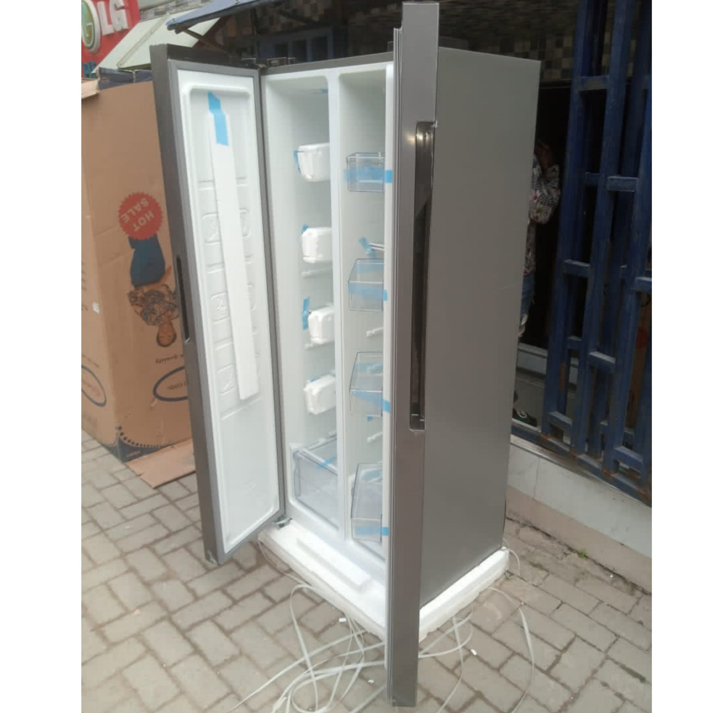 Hisense REF 67WSI 516L Side by Side Refrigerator + 1 Year Warranty - Brand New