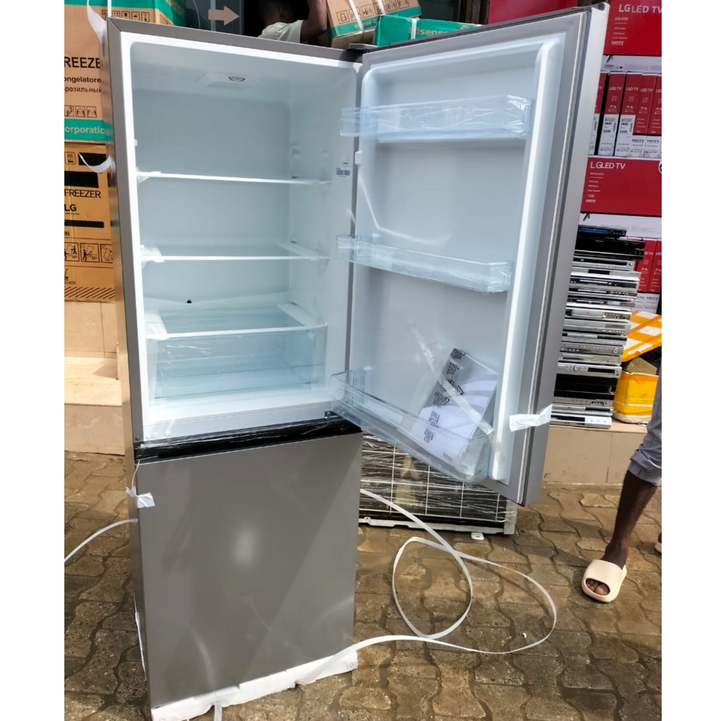 Hisense REF 29DCA 225L Double Door Bottom-Freezer Refrigerator - Brand New