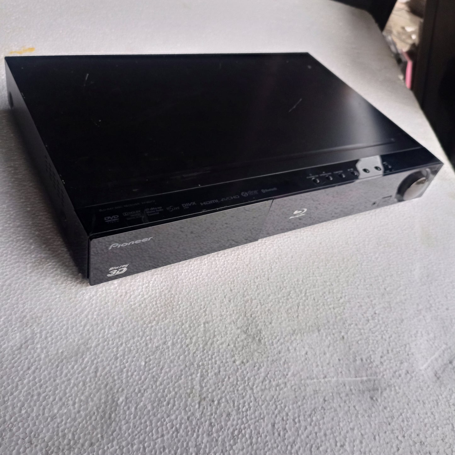 PIONEER XV-BD717 5.1Ch 1000Watts Bluetooth 3D Blu-Ray DVD Home Theater Machine Head - Front View