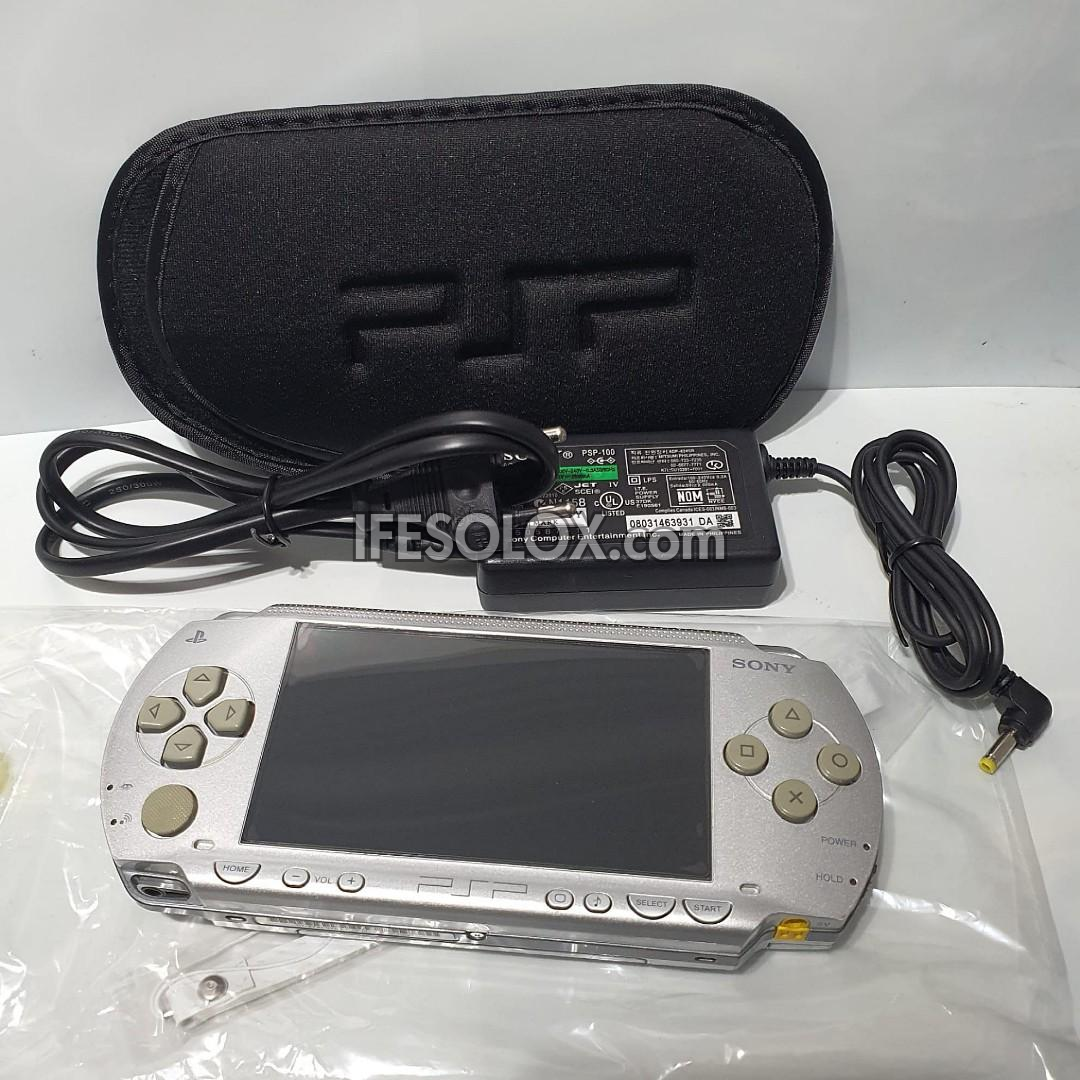 PlayStation Portable PSP 1000 series Game Console with 16GB Memory 