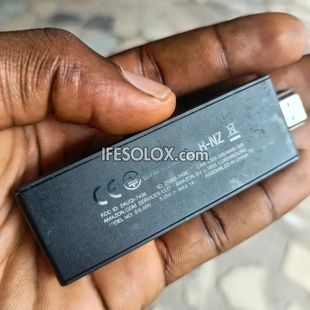 Amazon Fire TV Stick for HD Streaming (Netflix, YouTube, Prime Video) and Follow come Remote Control - Foreign Used