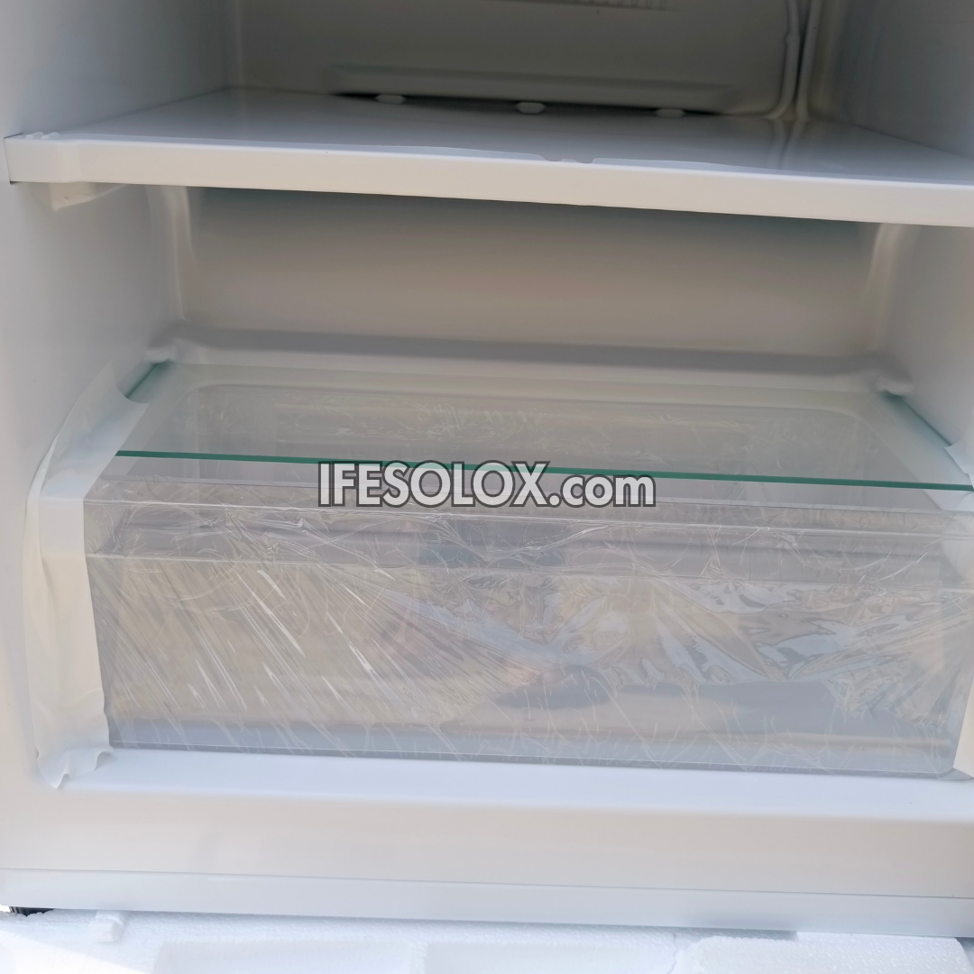 Hisense RS-189DR Congélateur vertical à porte simple 190 L + 1 an de garantie - Neuf