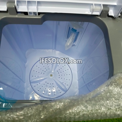 Hisense WM503-WSPA Machine à laver semi-automatique à chargement par le haut et essoreuse à double cuve de 5 kg - Tout neuf