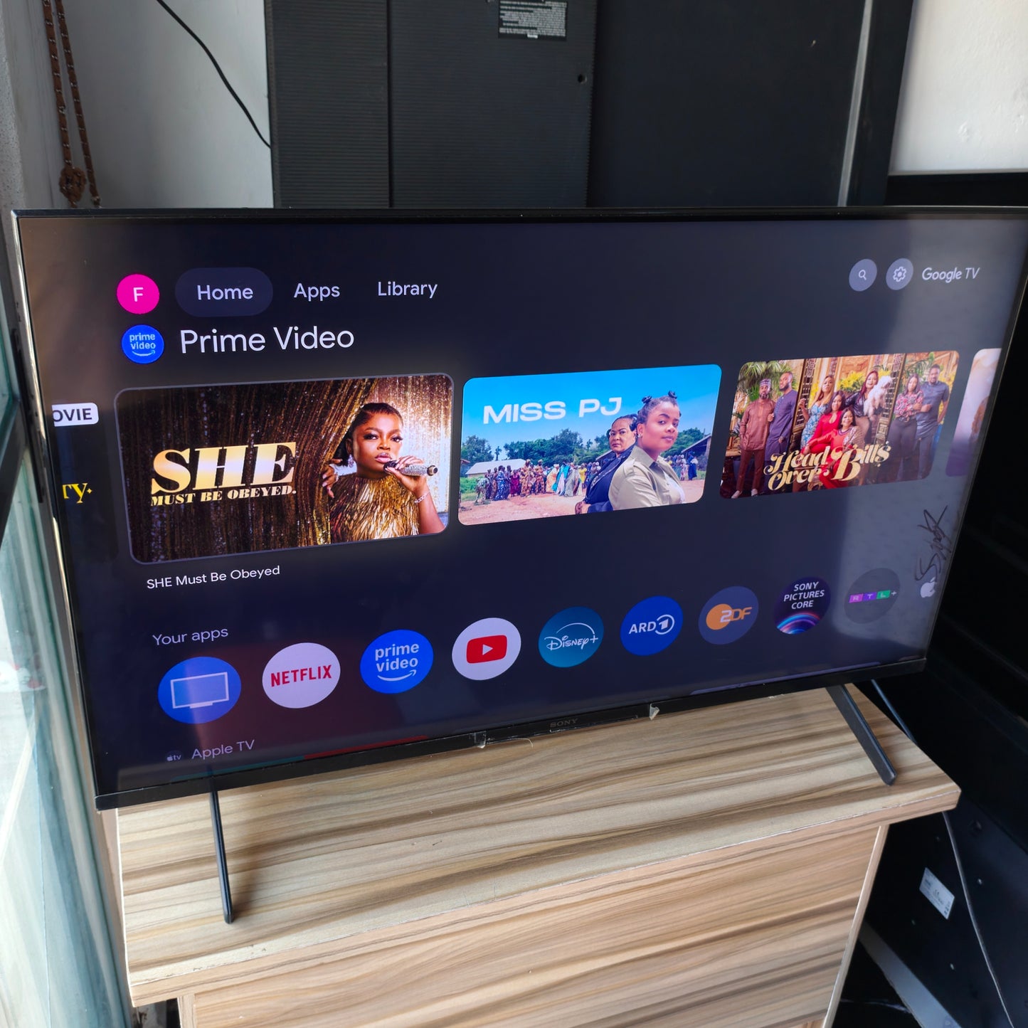 Sony BRAVIA 43 Inch KD-43X85K Android Smart 4K UHD Frameless Google TV with Native 120Hz, AirPlay, WiFi, Chromecast, Bluetooth - Foreign Used