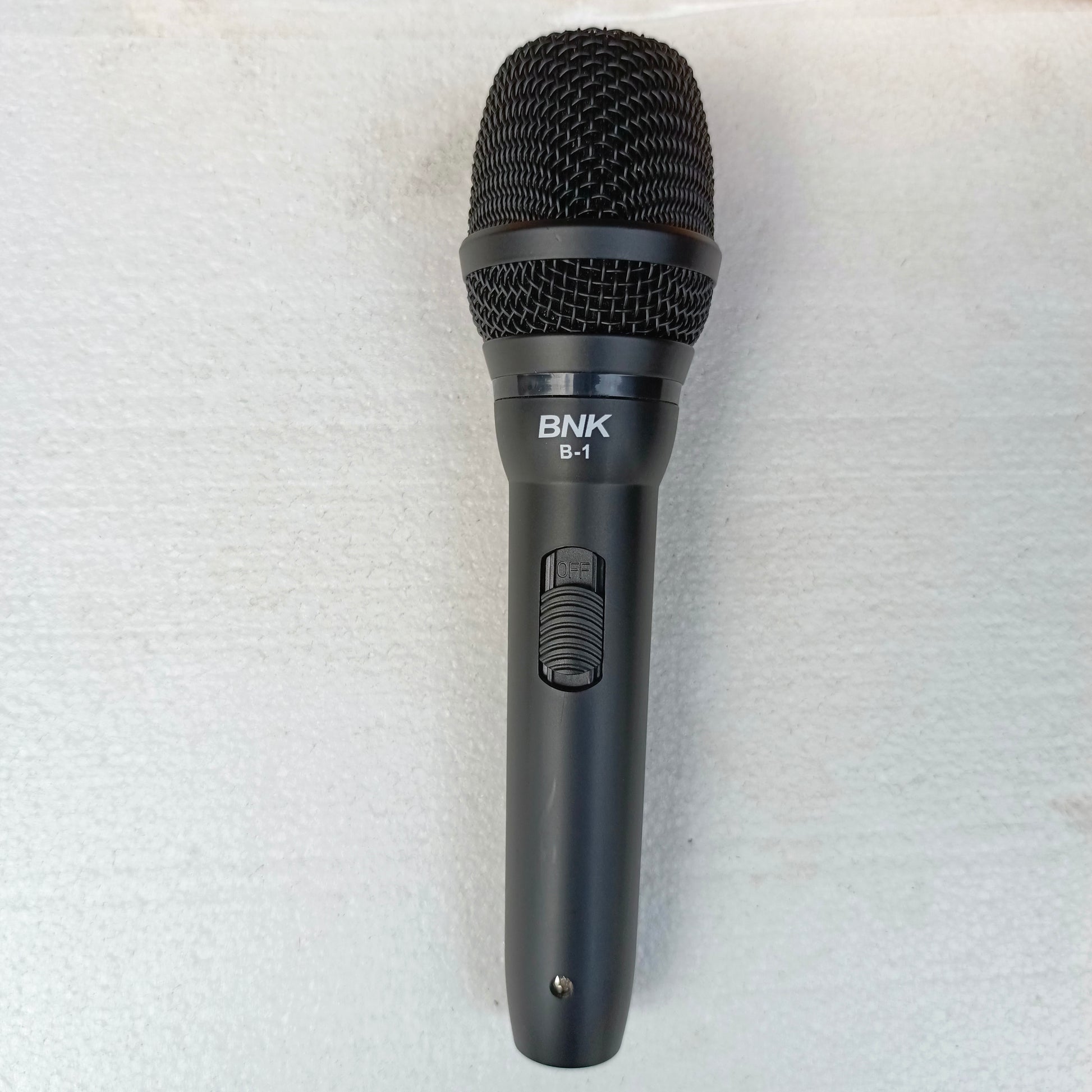 BNK B-1 Cardioid Dynamic Vocal Microphone - Brand New