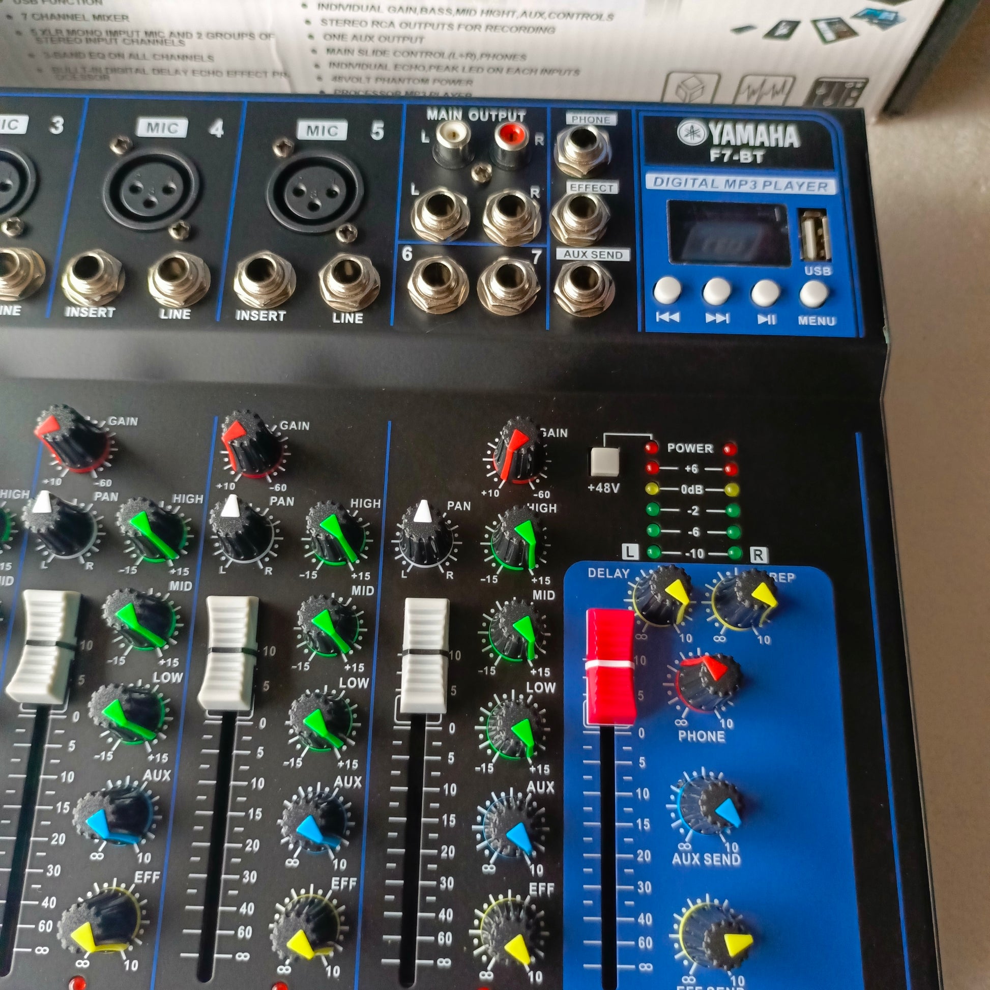 Professional F7 7-Channel Compact Stereo Mixer - closer view